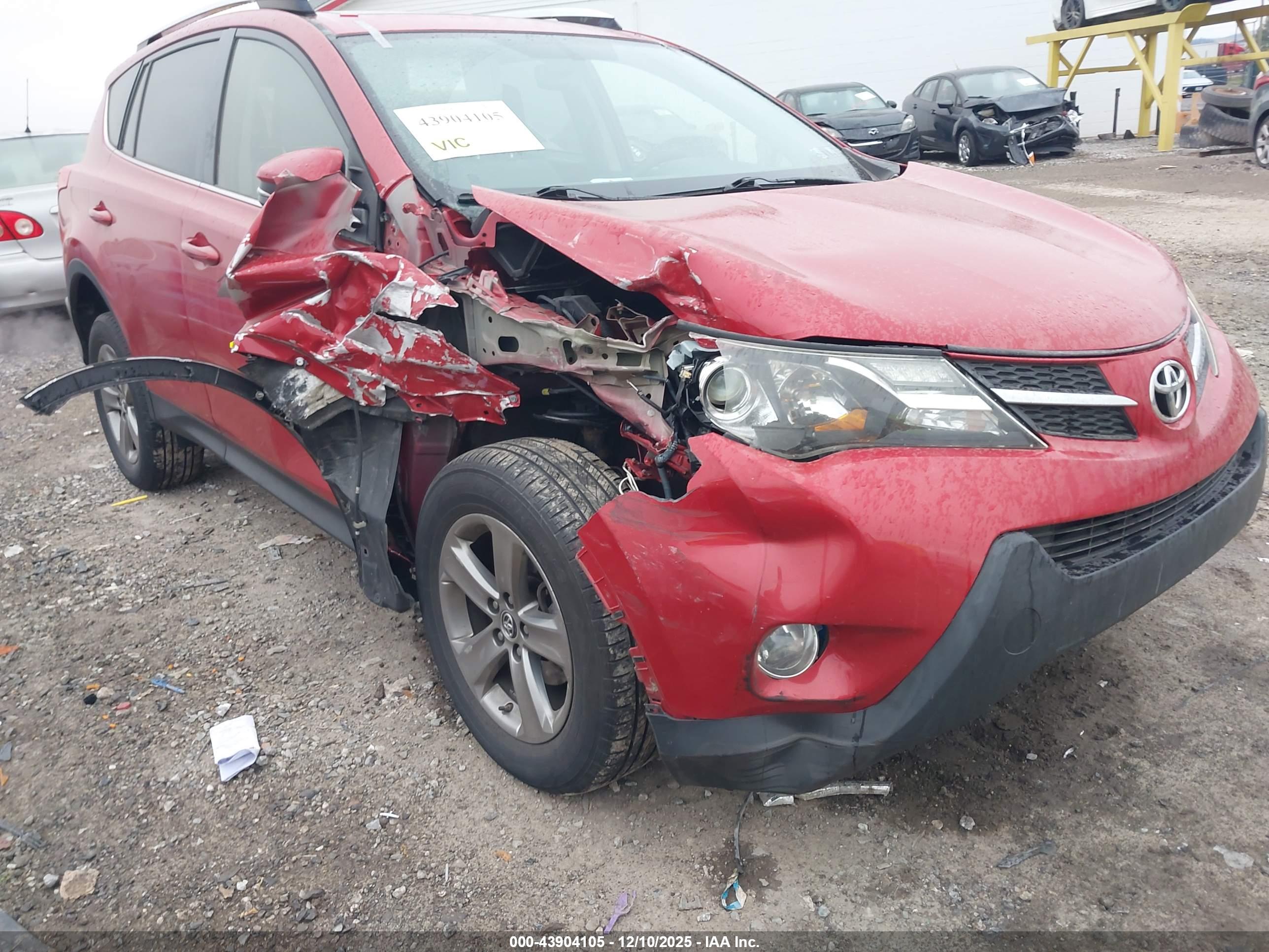 TOYOTA RAV4 image 6