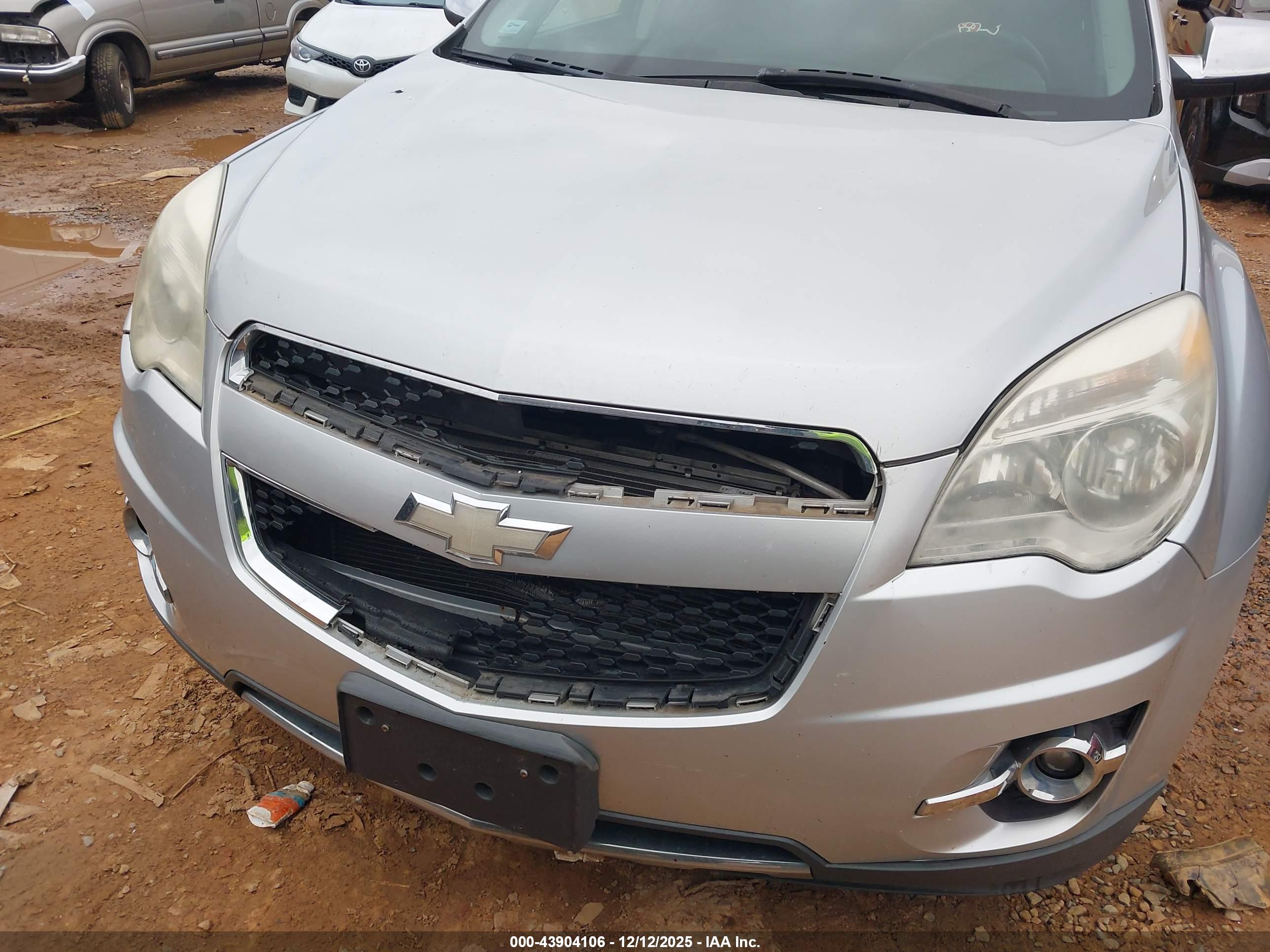 CHEVROLET EQUINOX image 6
