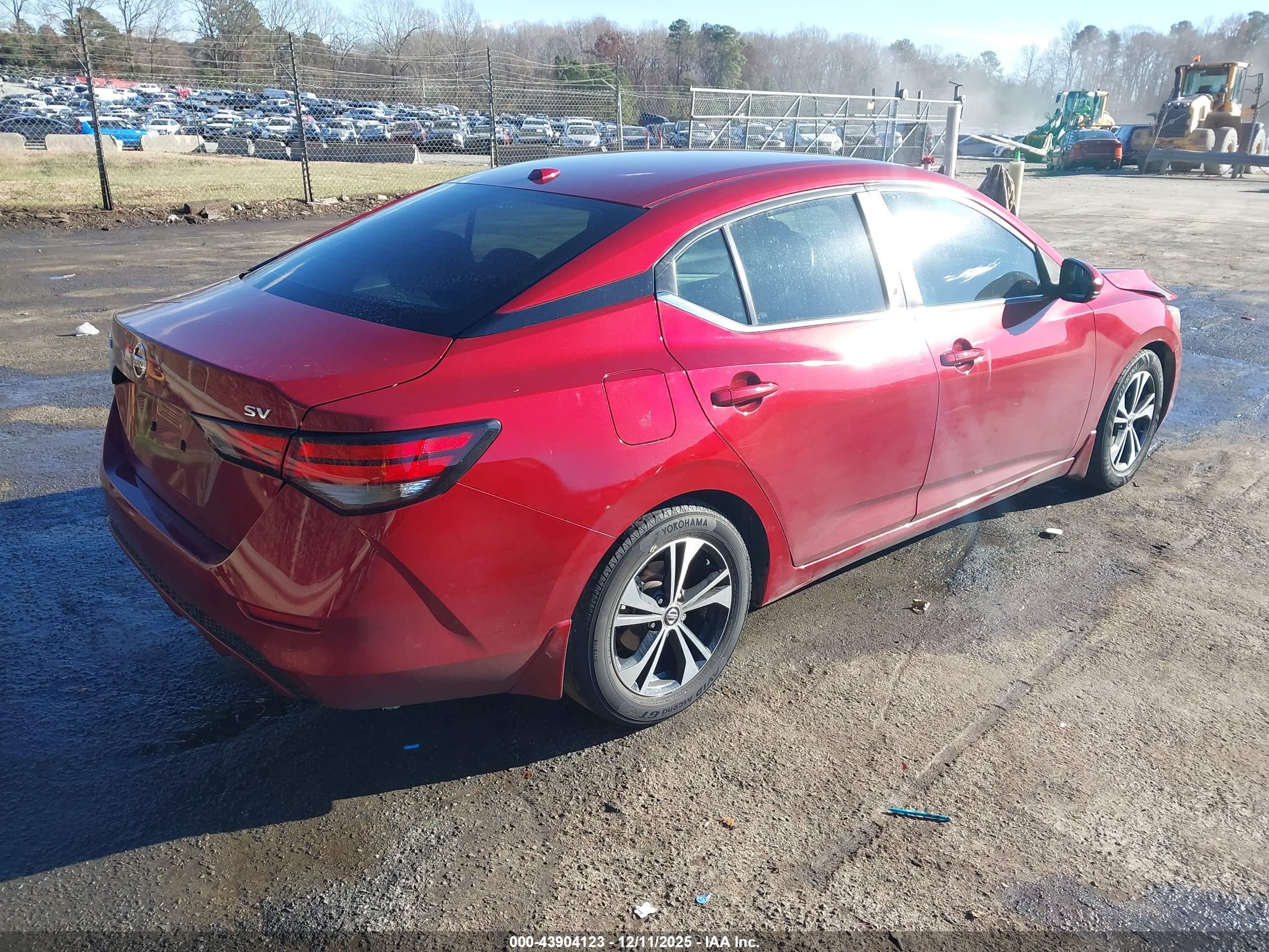 NISSAN SENTRA image 4