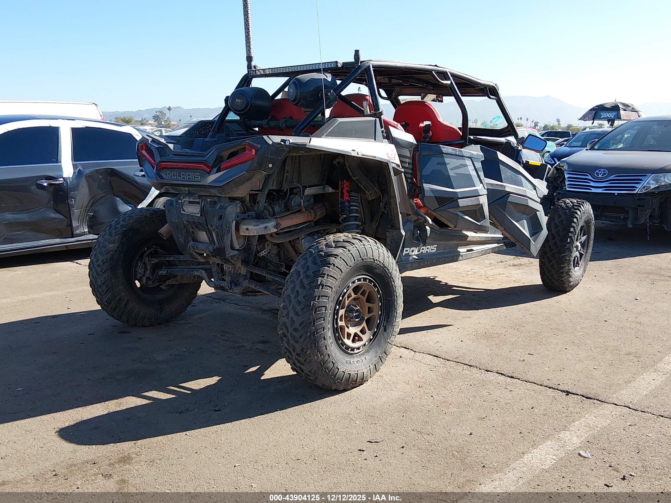 POLARIS RZR image 4