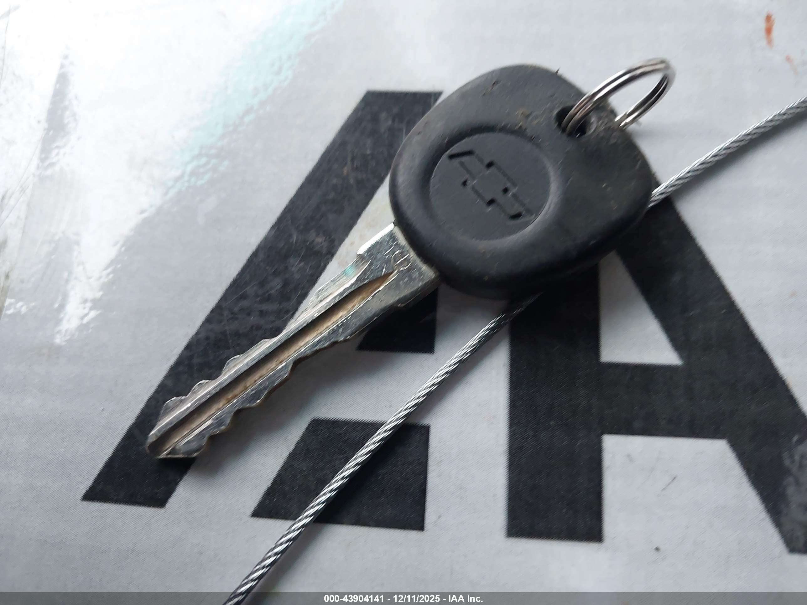 CHEVROLET HHR image 11