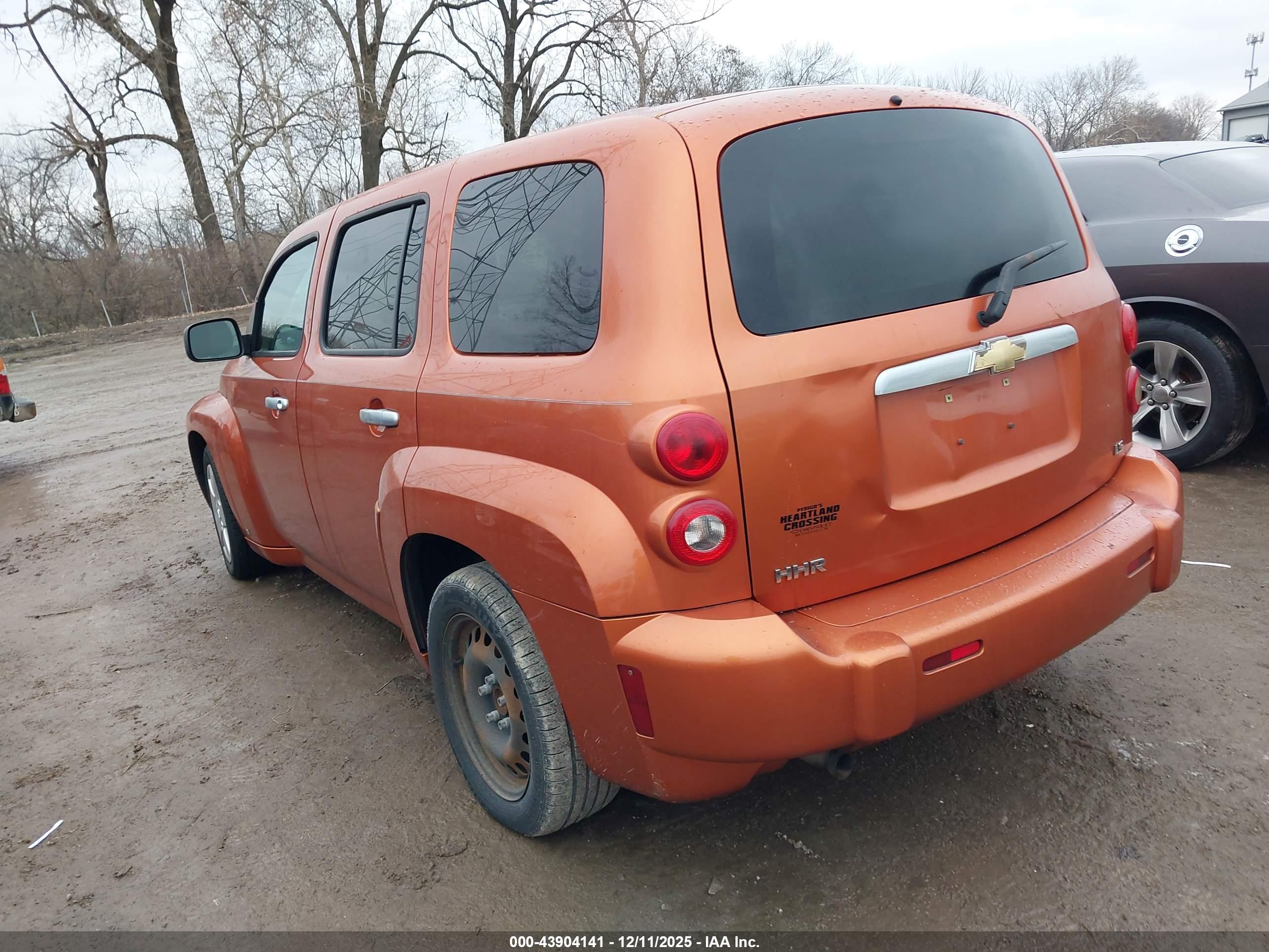 CHEVROLET HHR image 3