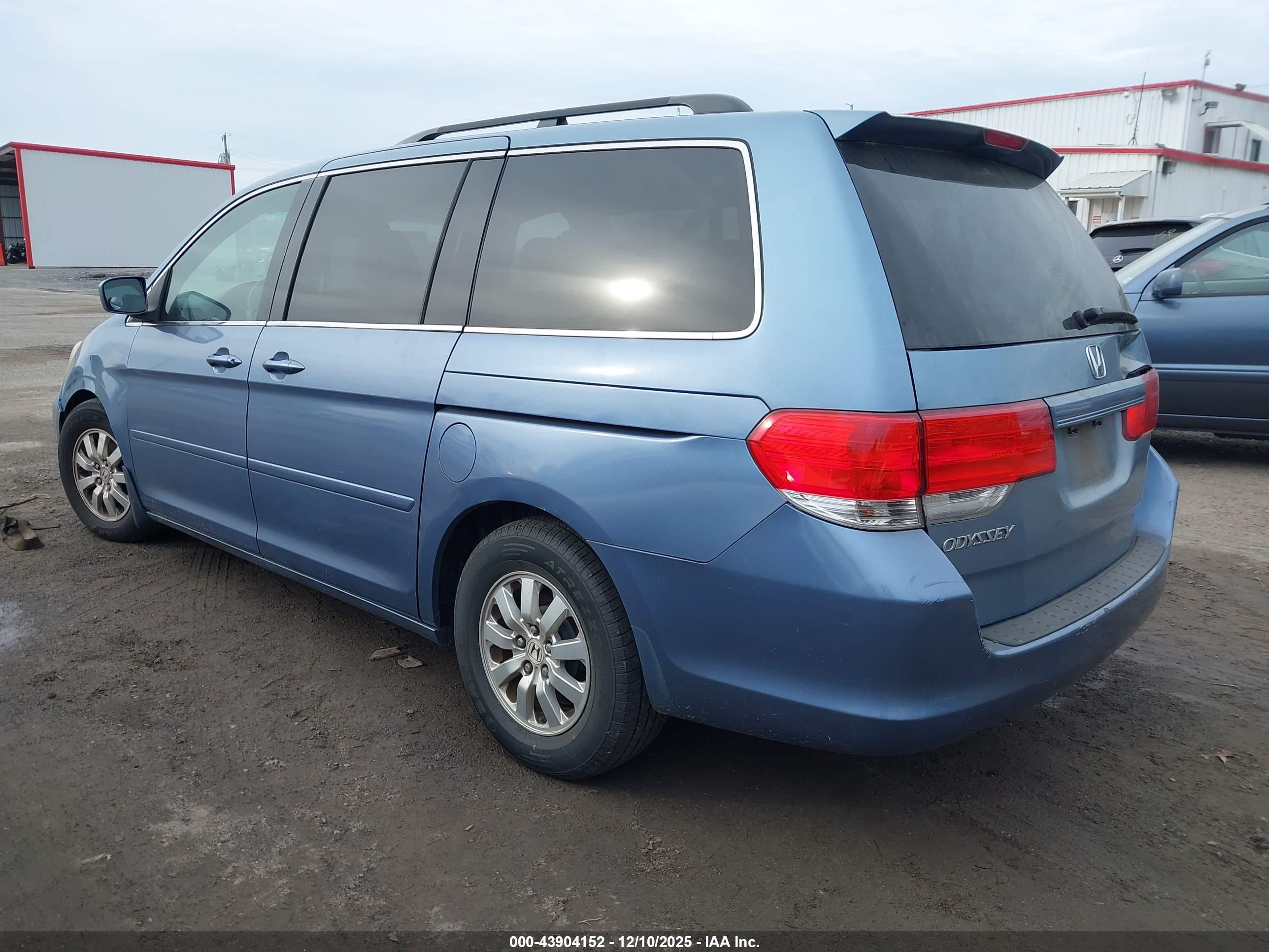 HONDA ODYSSEY image 3