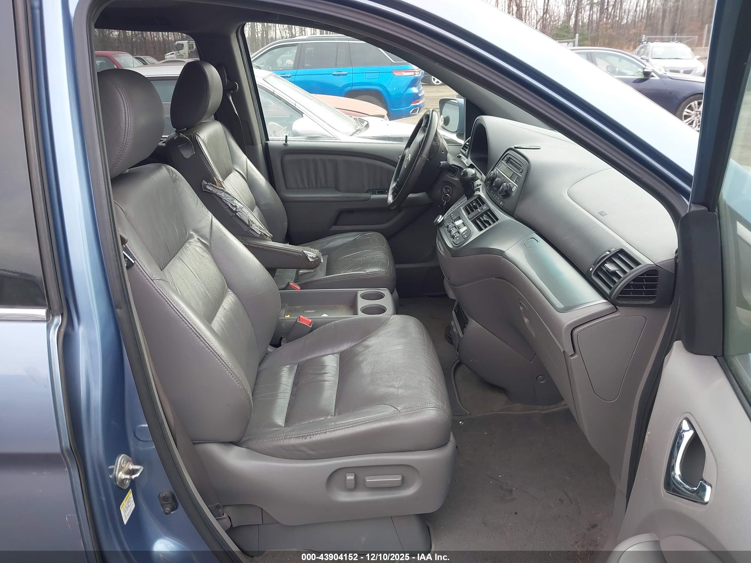 HONDA ODYSSEY image 5