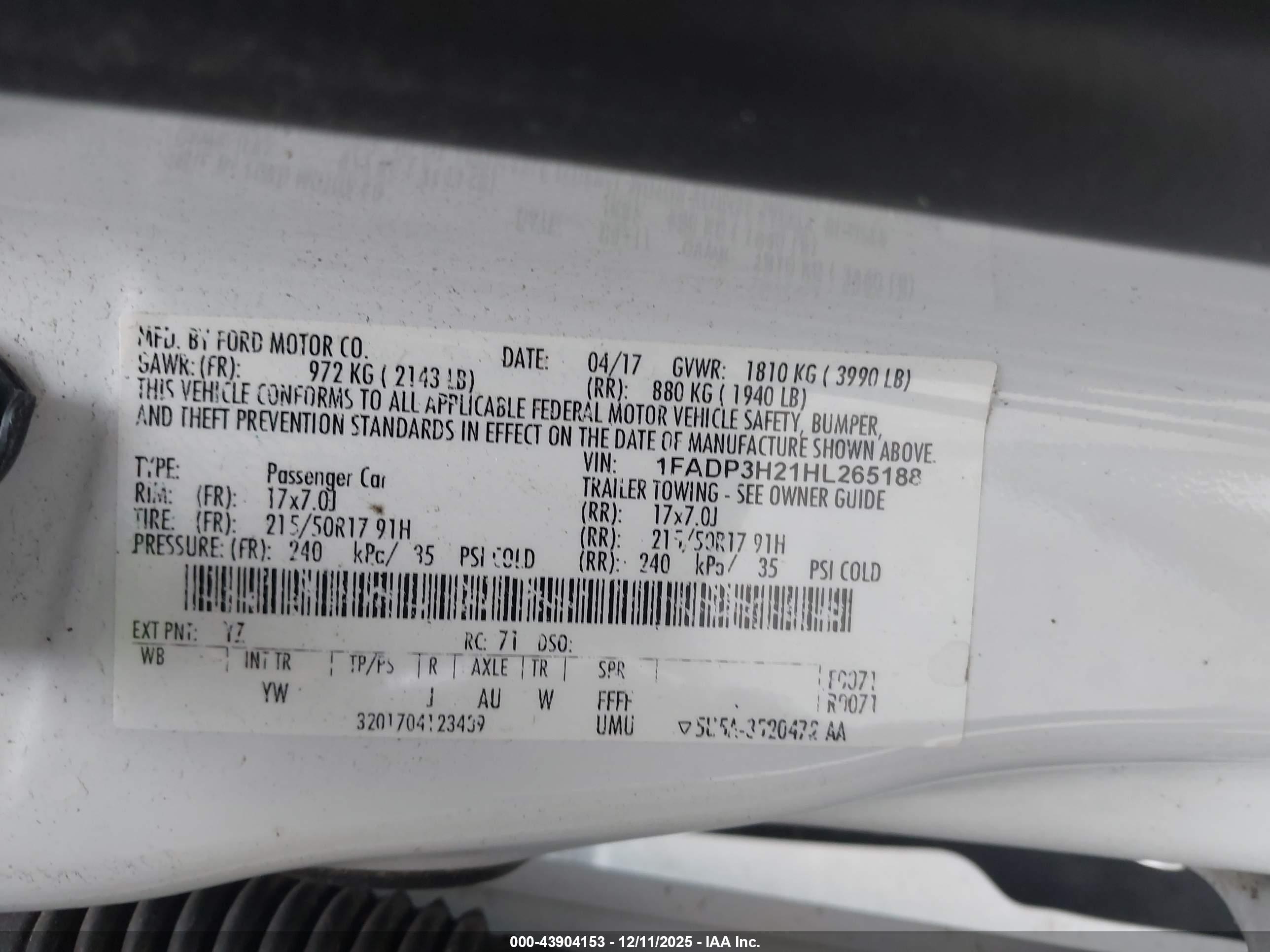 FORD FOCUS image 9