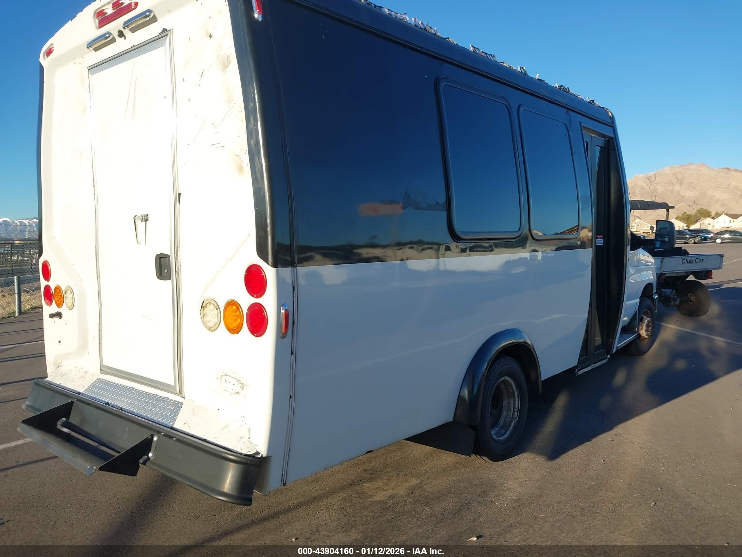 FORD E-350 image 4