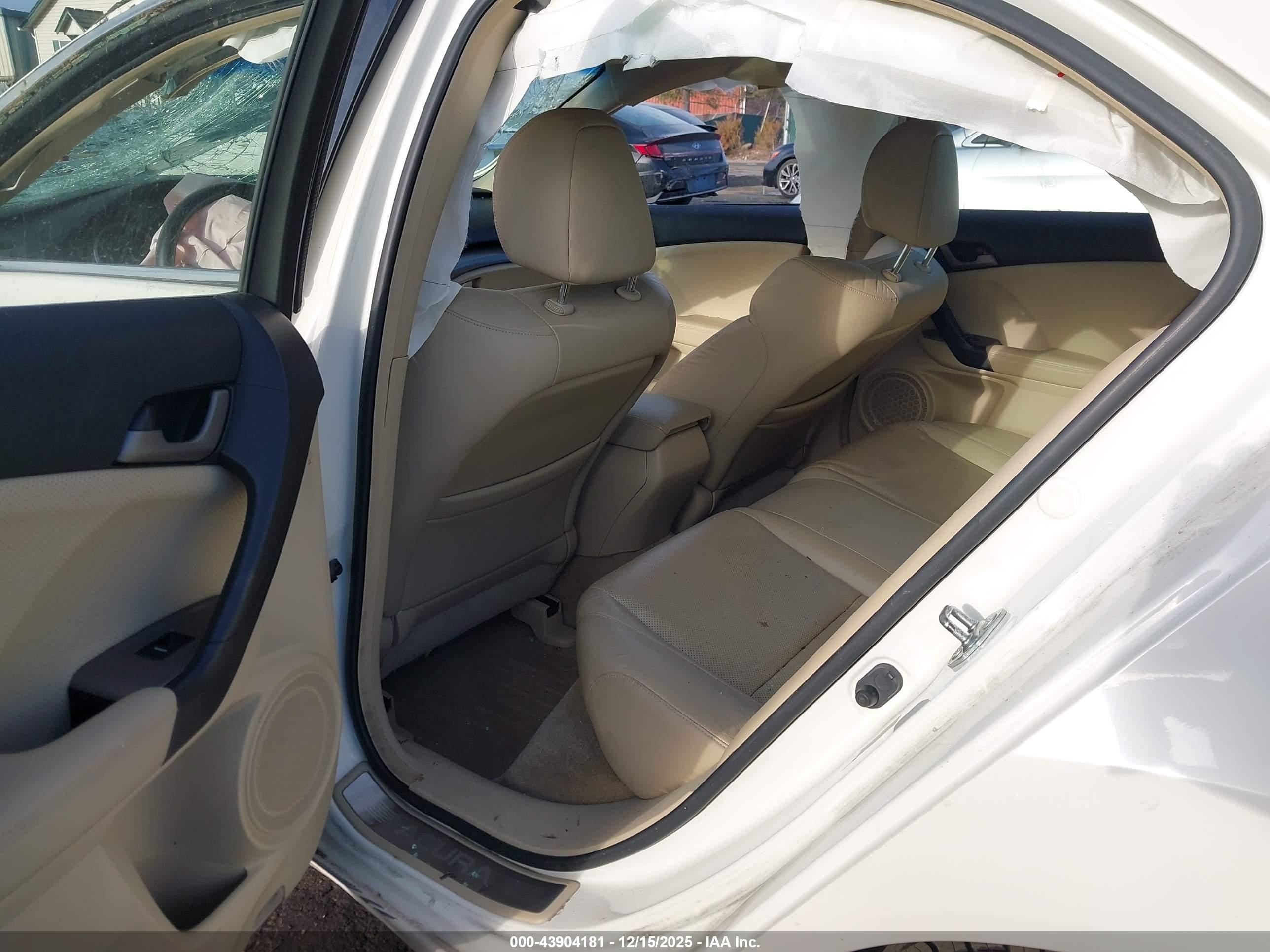 ACURA TSX image 8