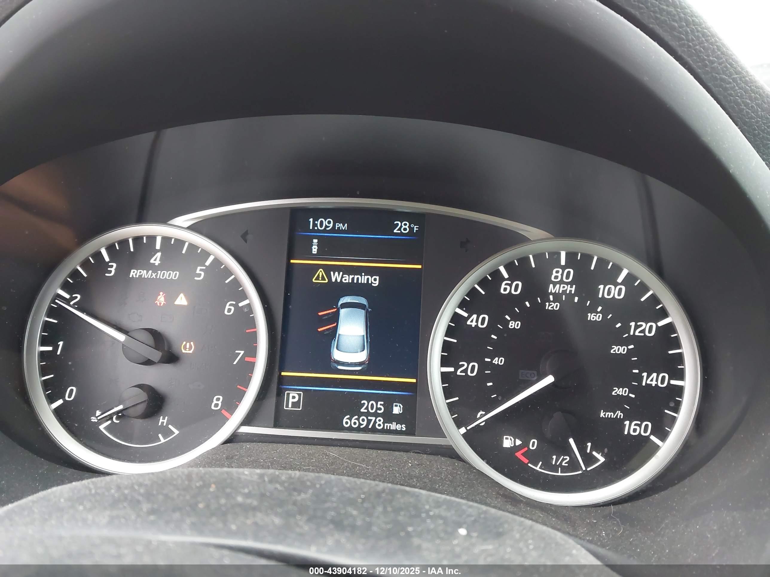 NISSAN SENTRA image 7