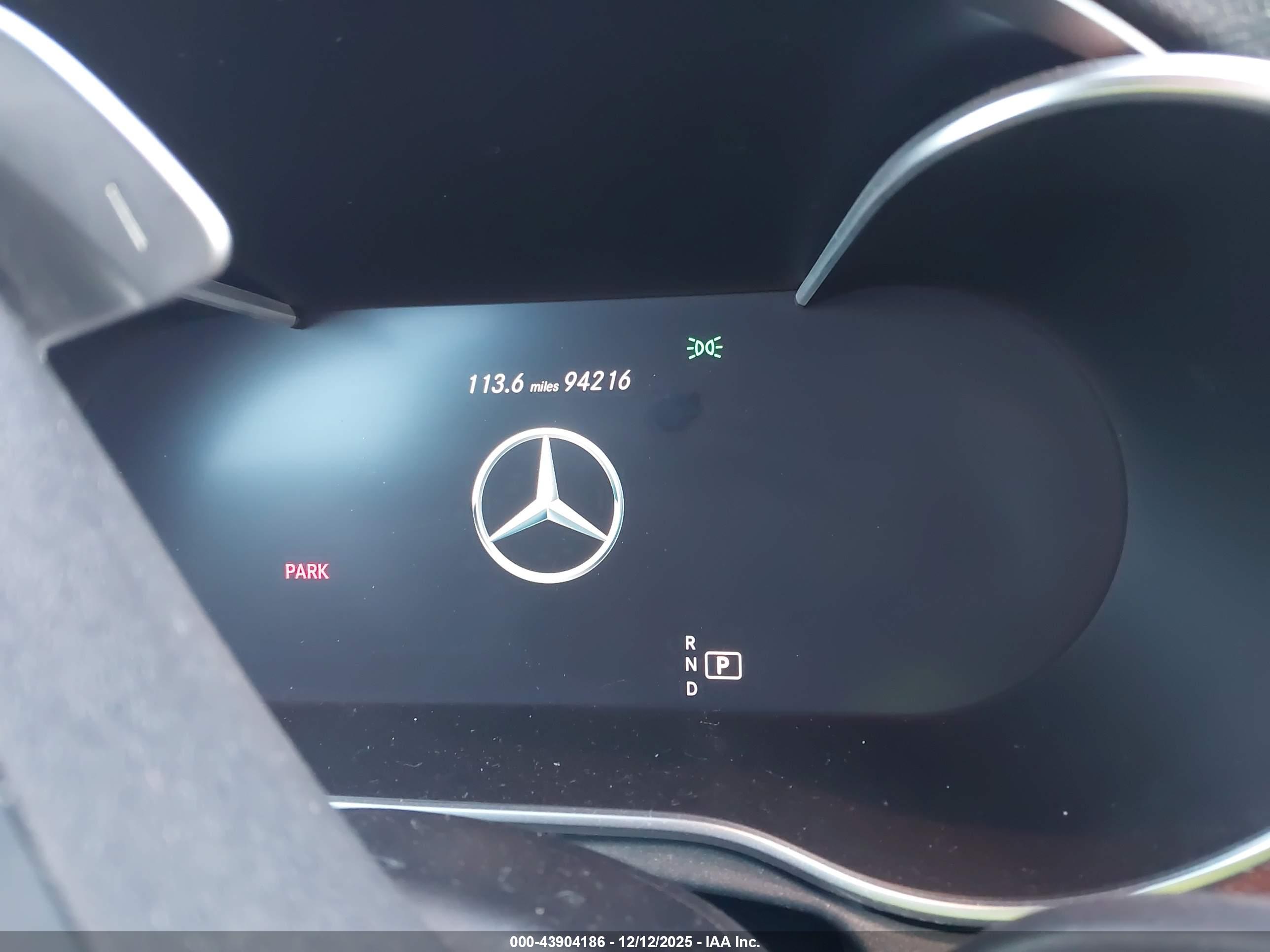 MERCEDES-BENZ GLC image 7