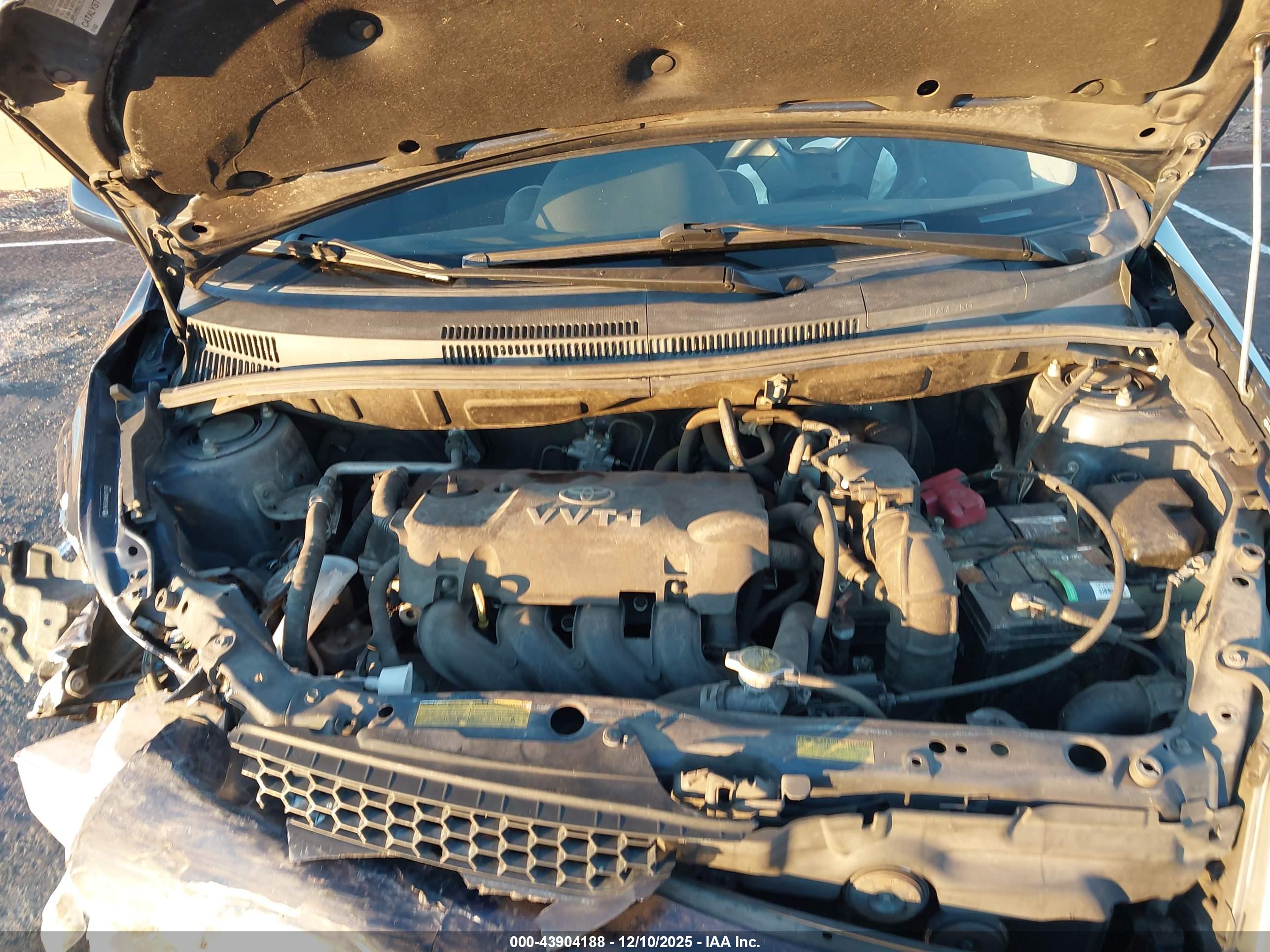 SCION XA image 10