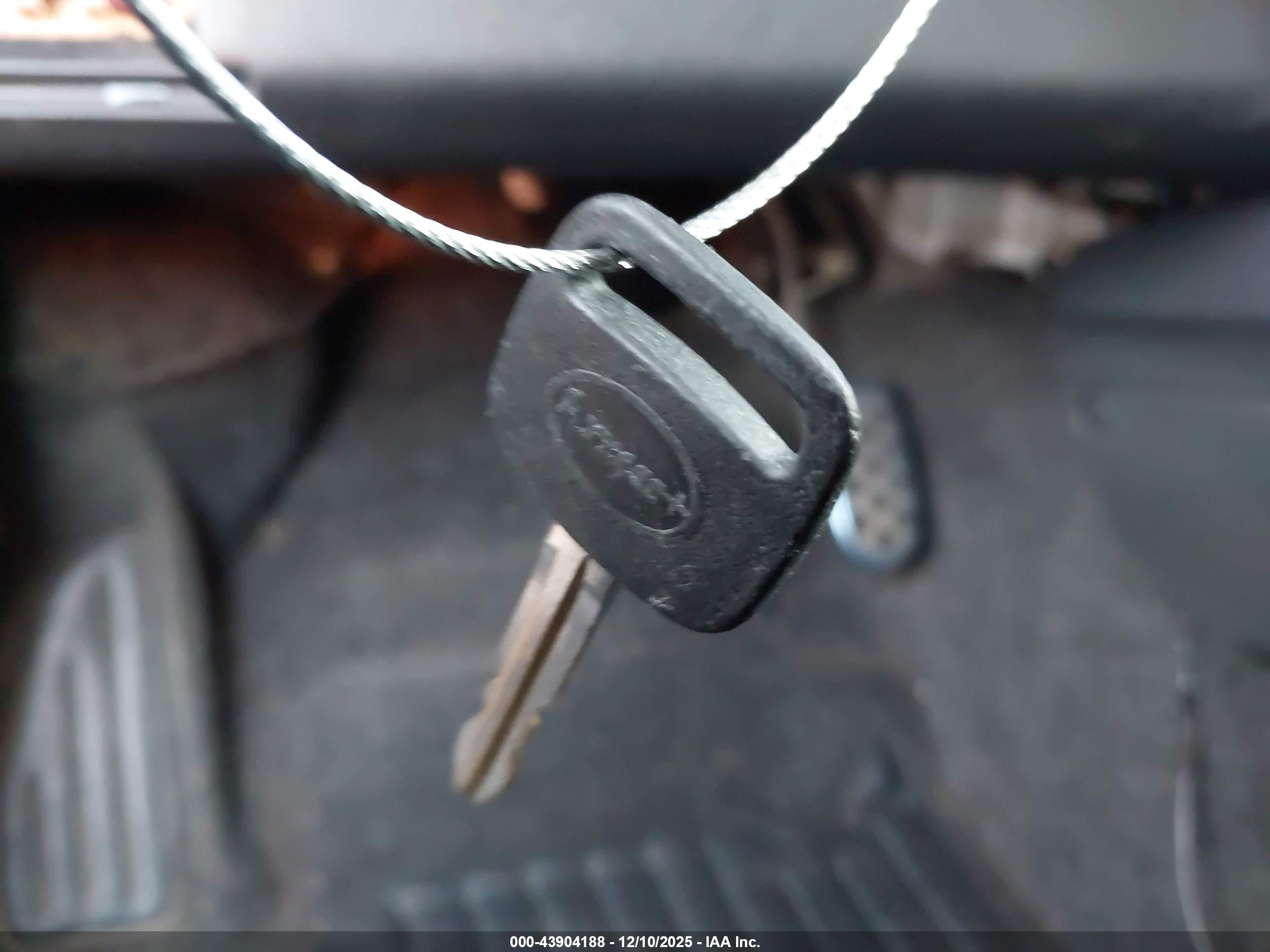 SCION XA image 11