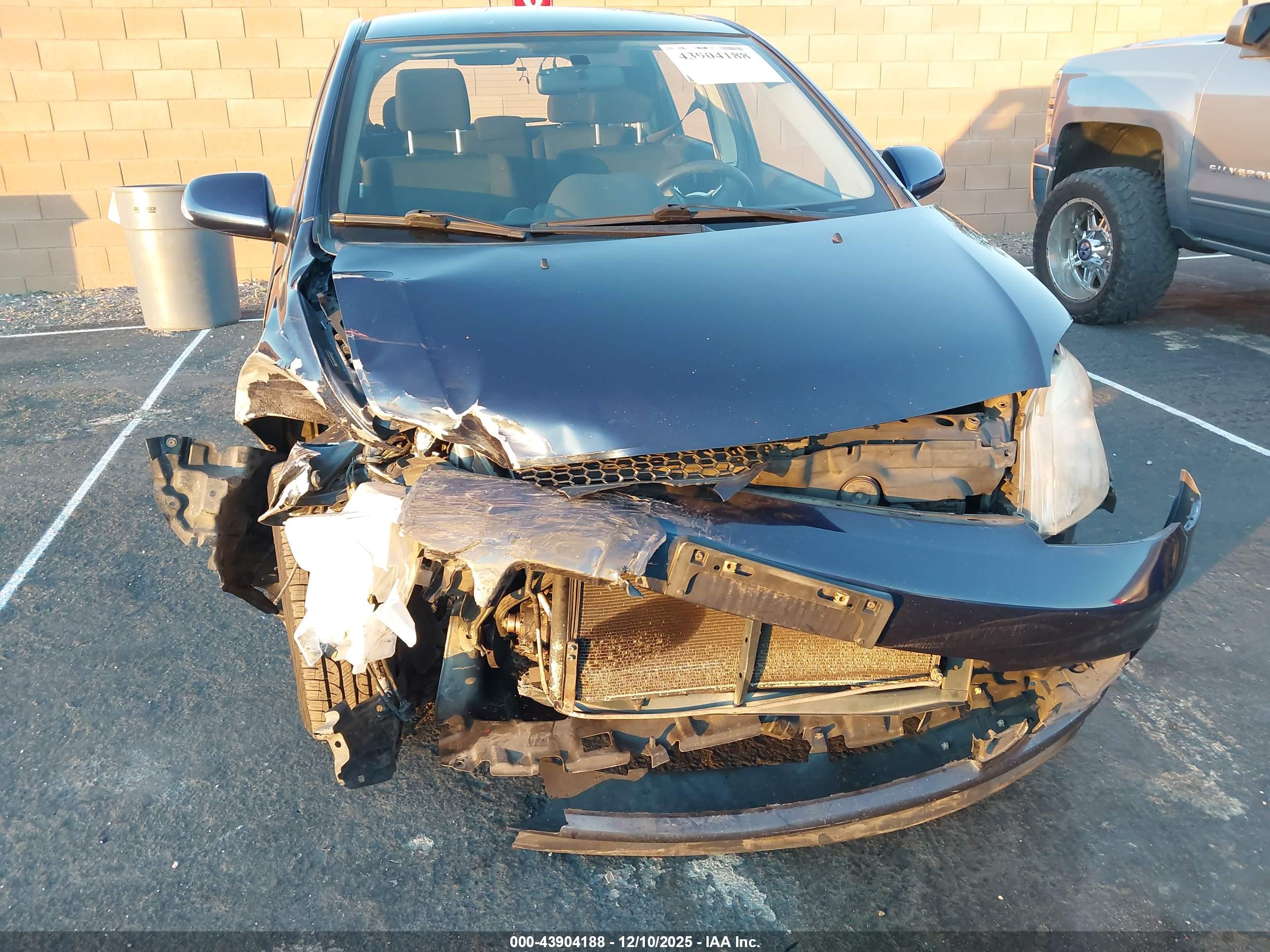 SCION XA image 6