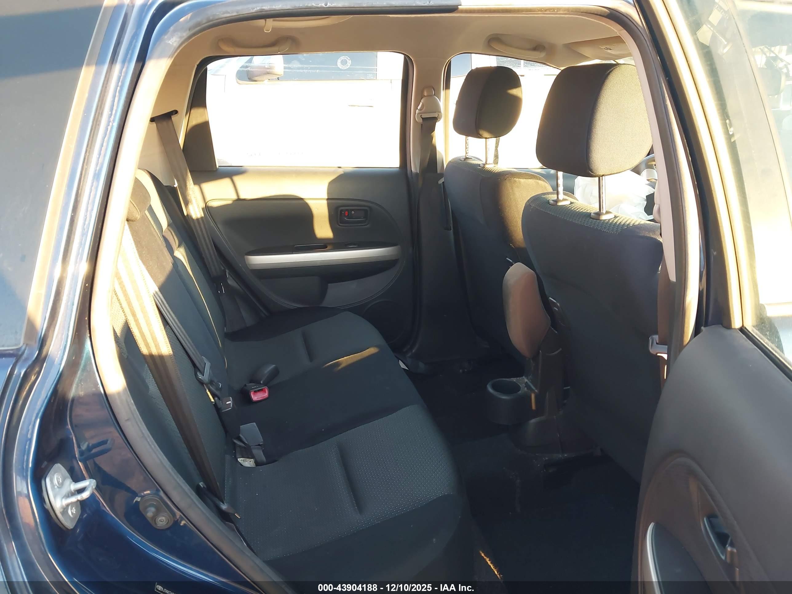 SCION XA image 8