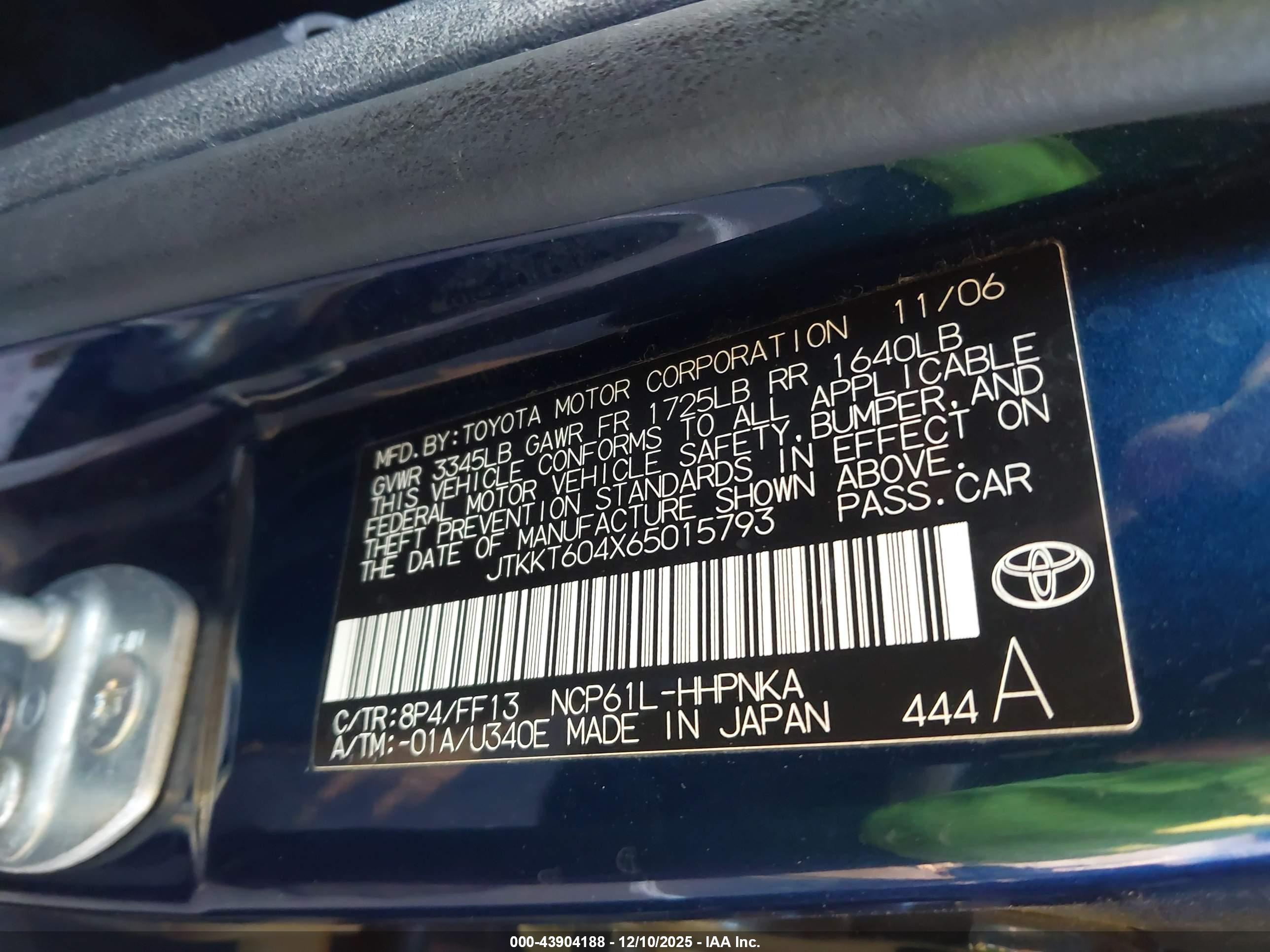 SCION XA image 9