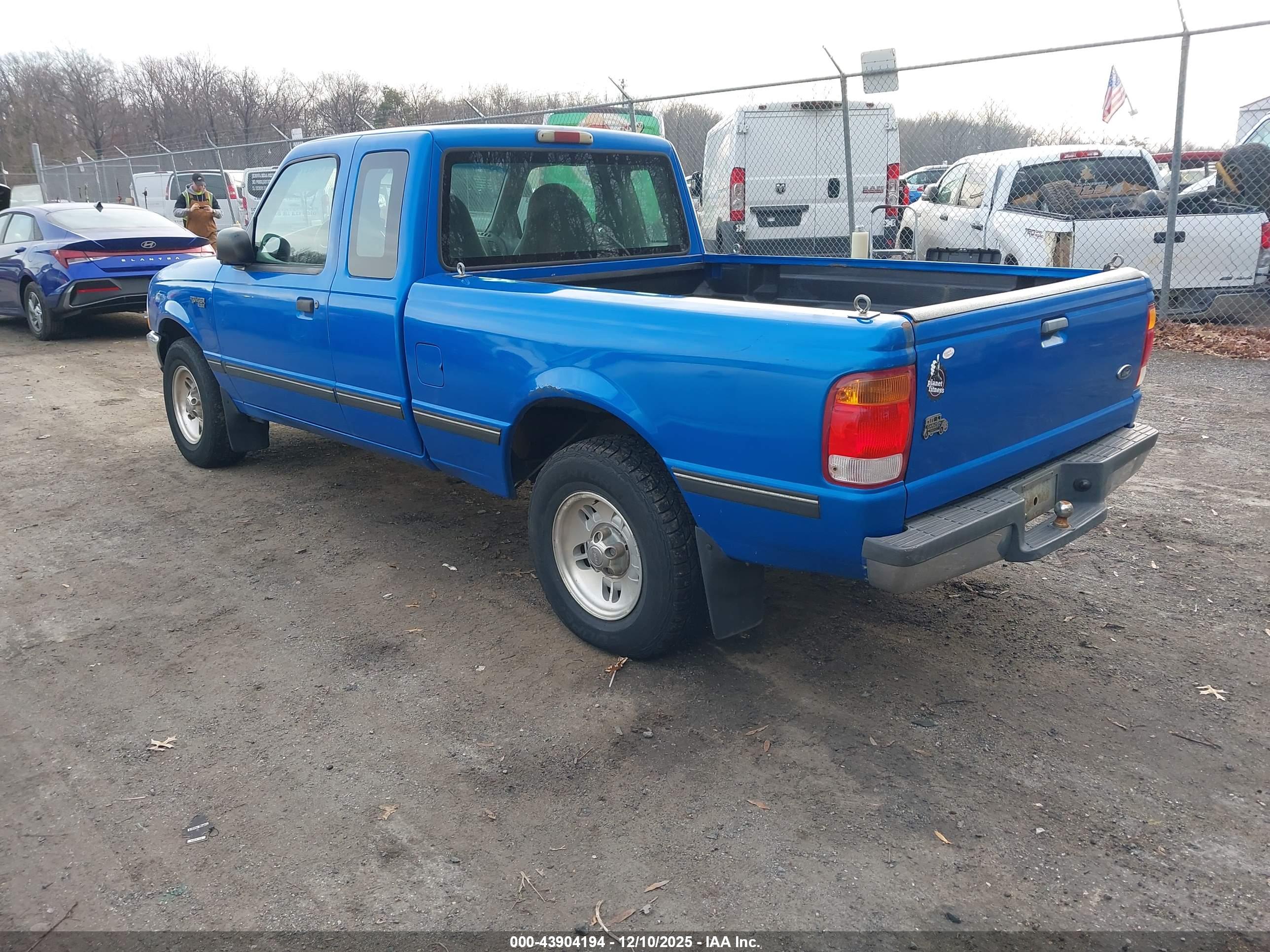 FORD RANGER image 3