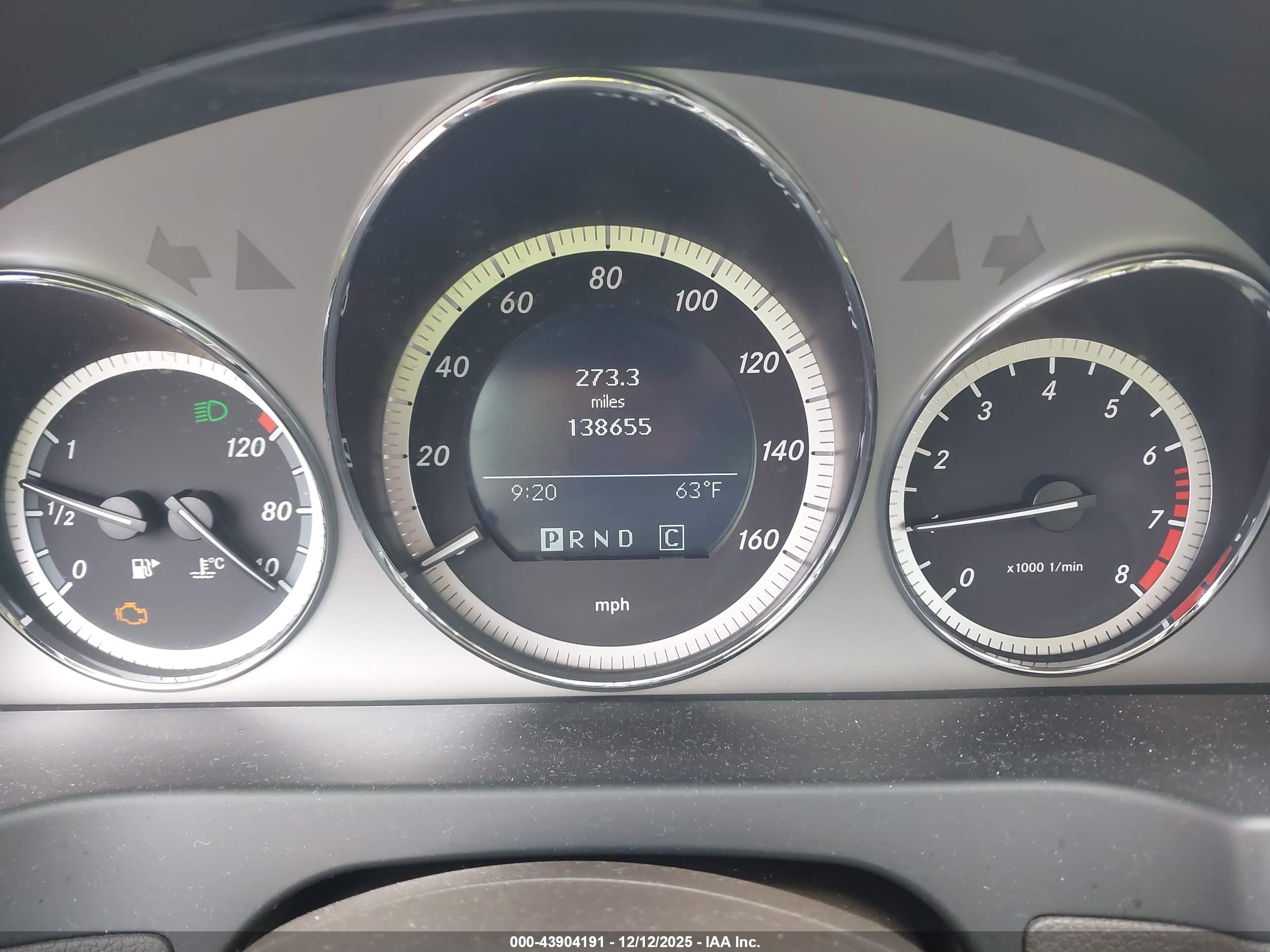 MERCEDES-BENZ C image 7