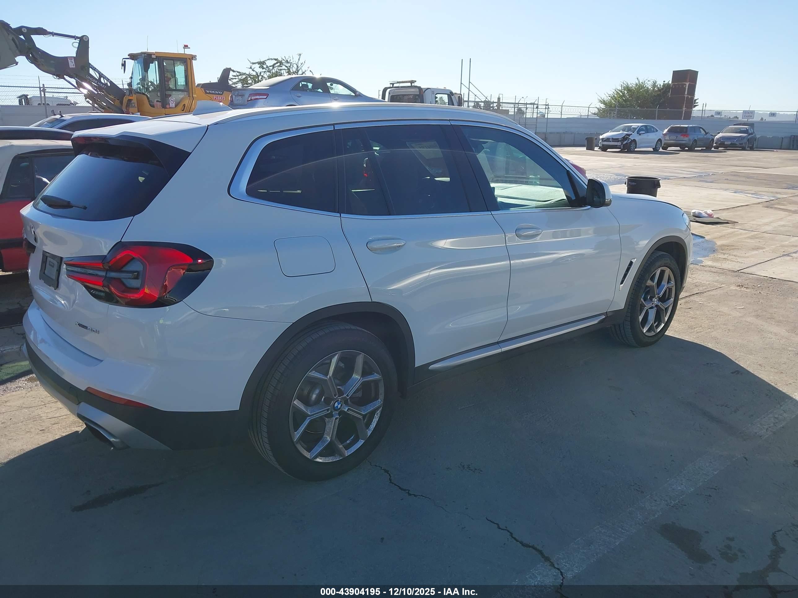 BMW X3 image 4