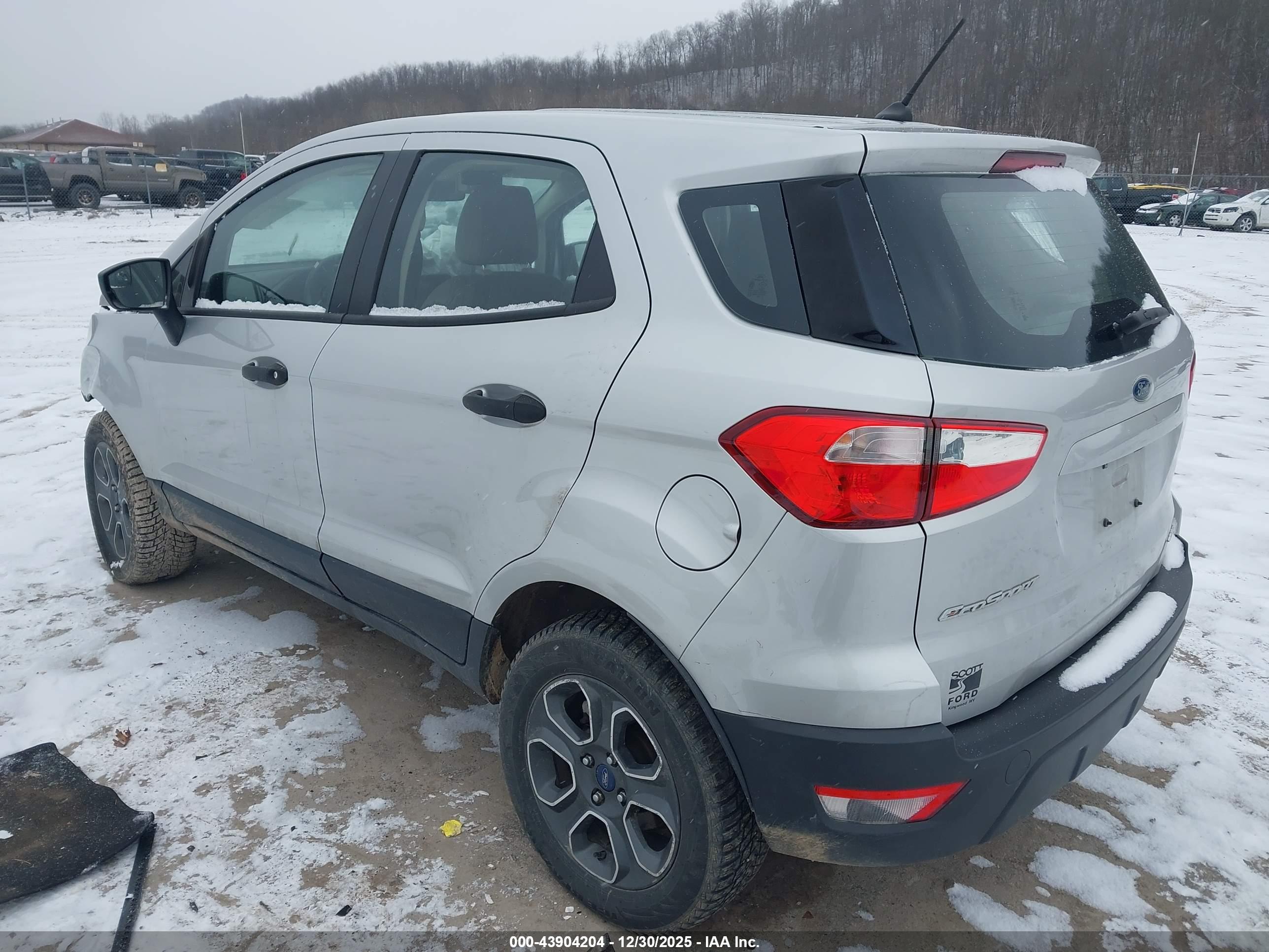 FORD ECOSPORT image 3