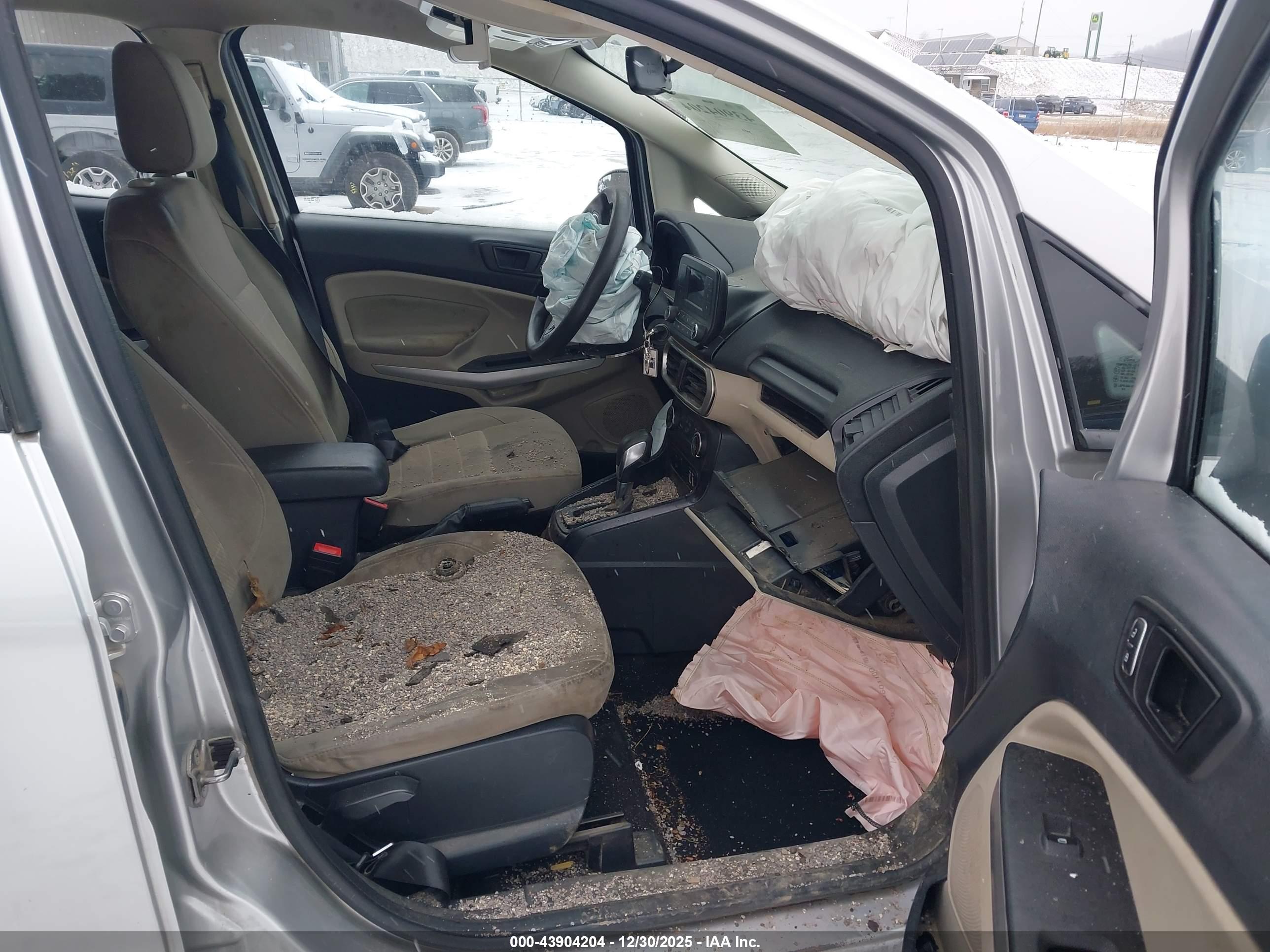 FORD ECOSPORT image 5