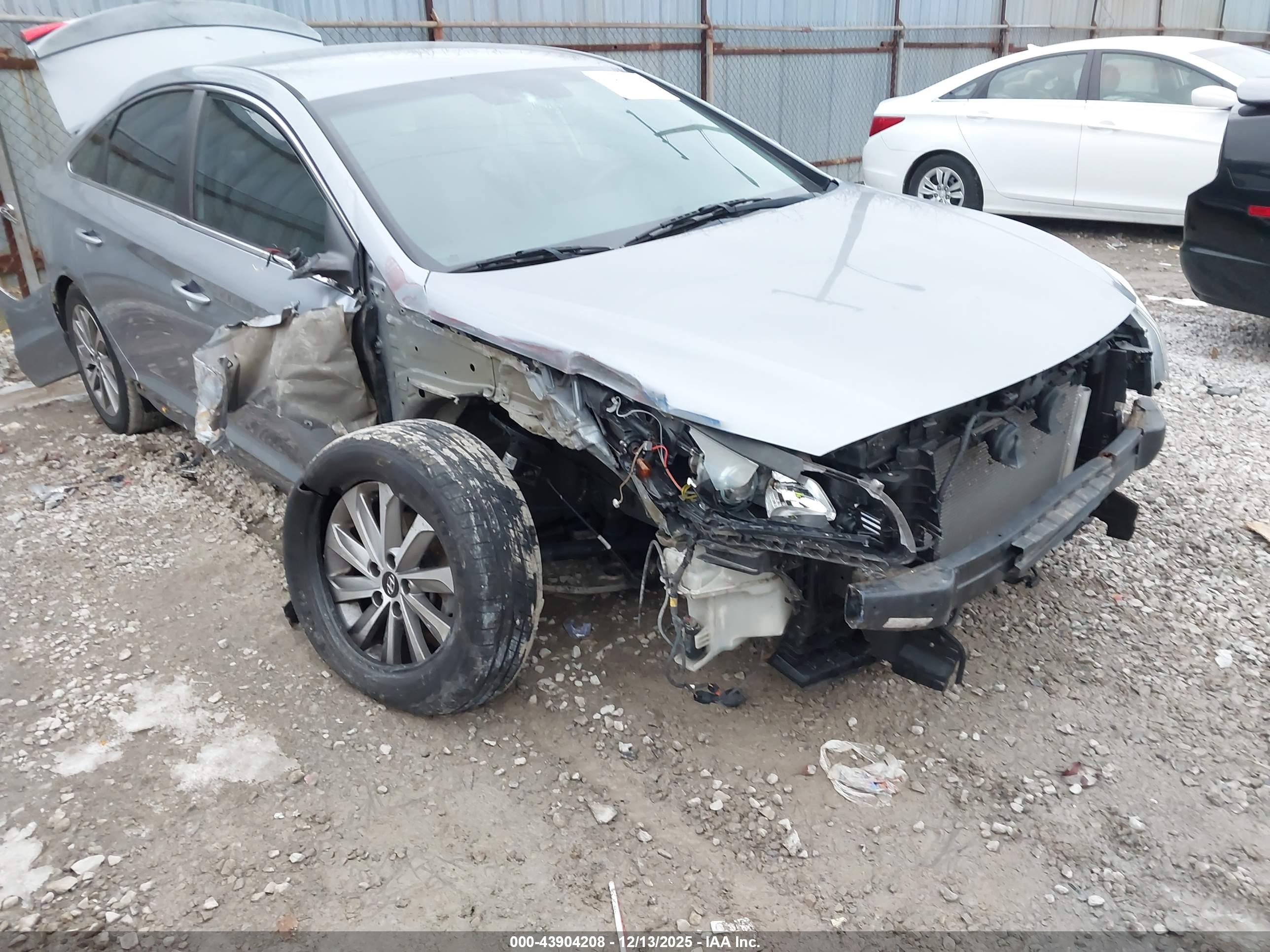 HYUNDAI SONATA image 6