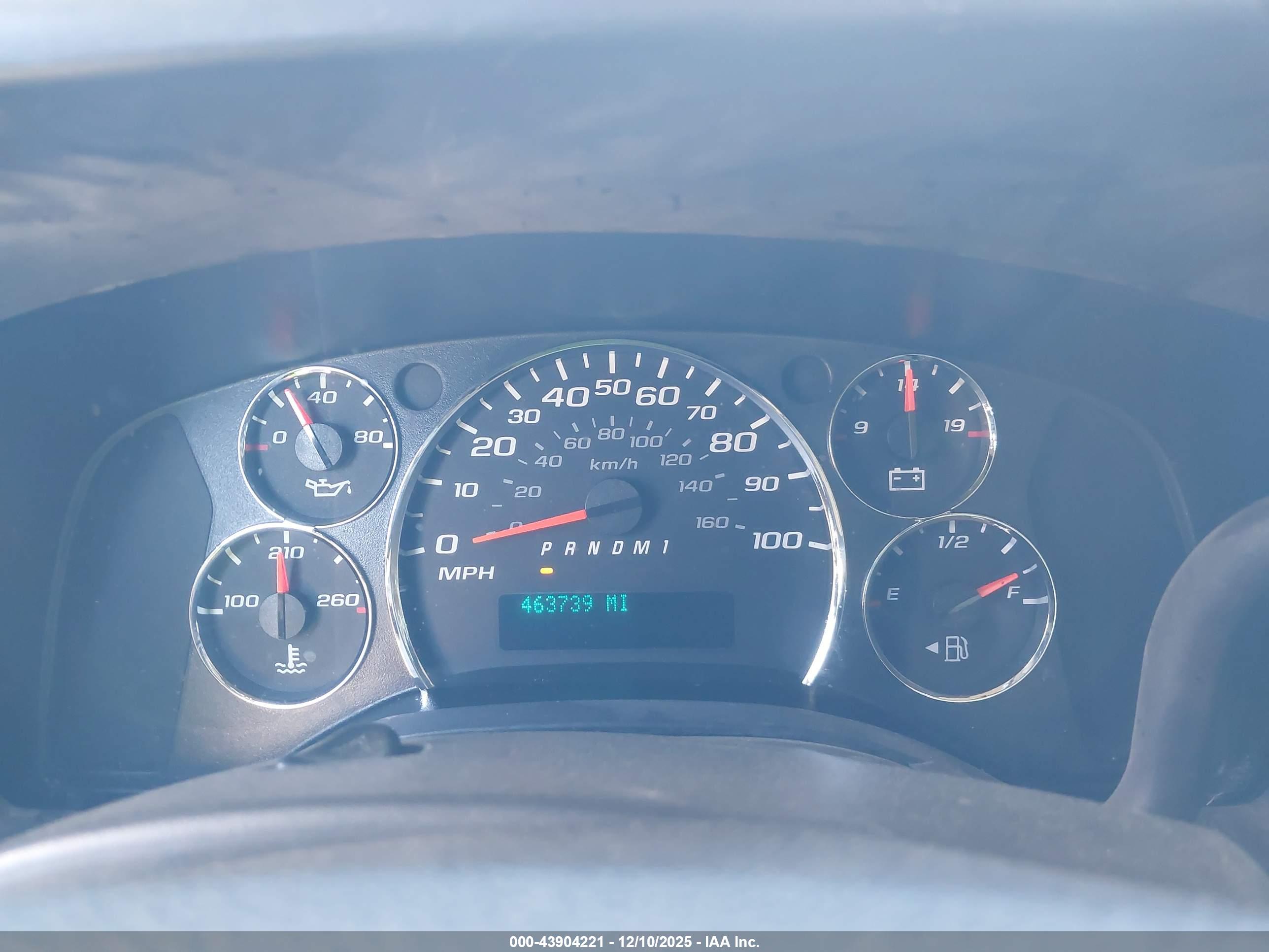 GMC SAVANA image 7