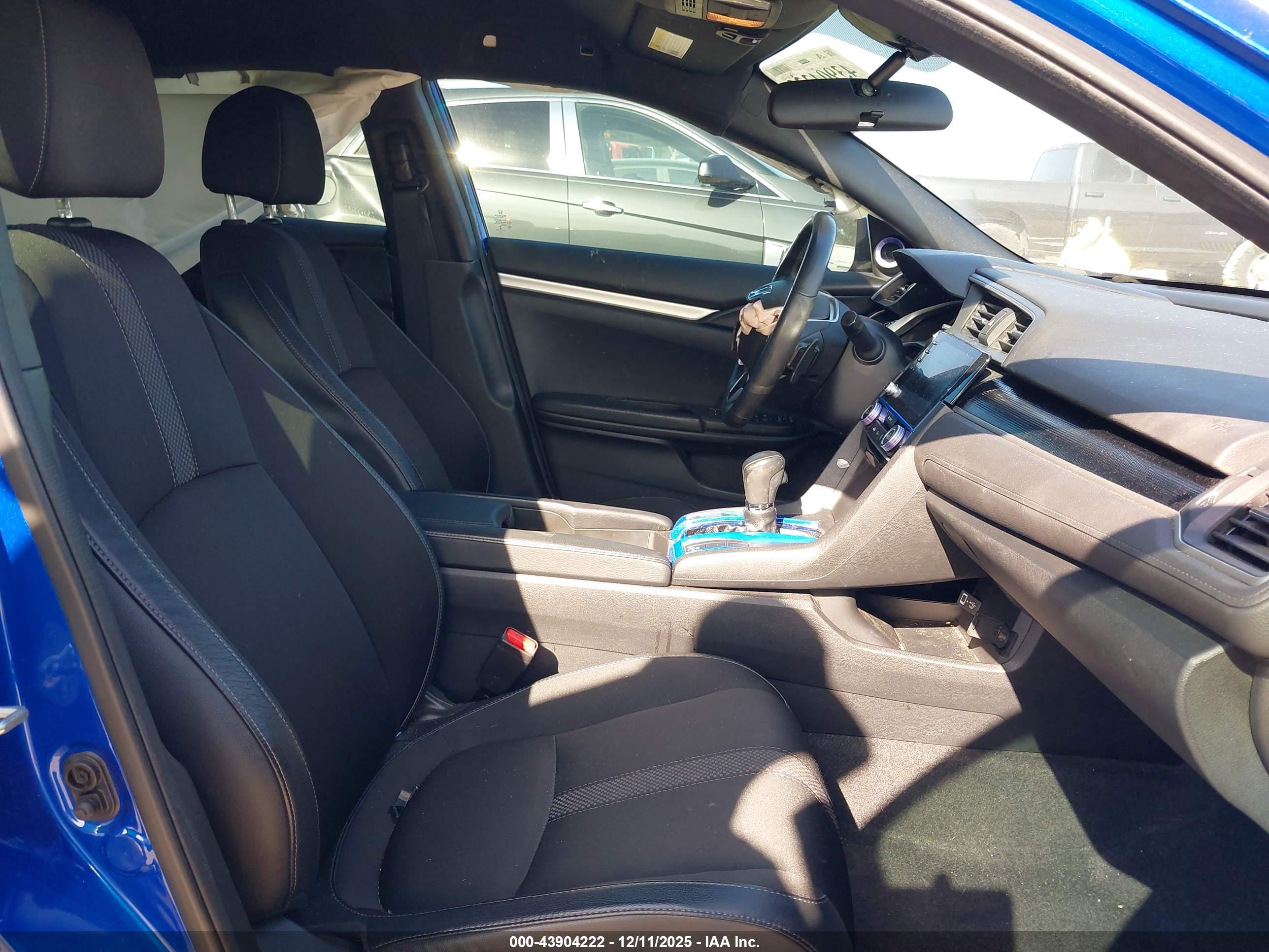 HONDA CIVIC image 5