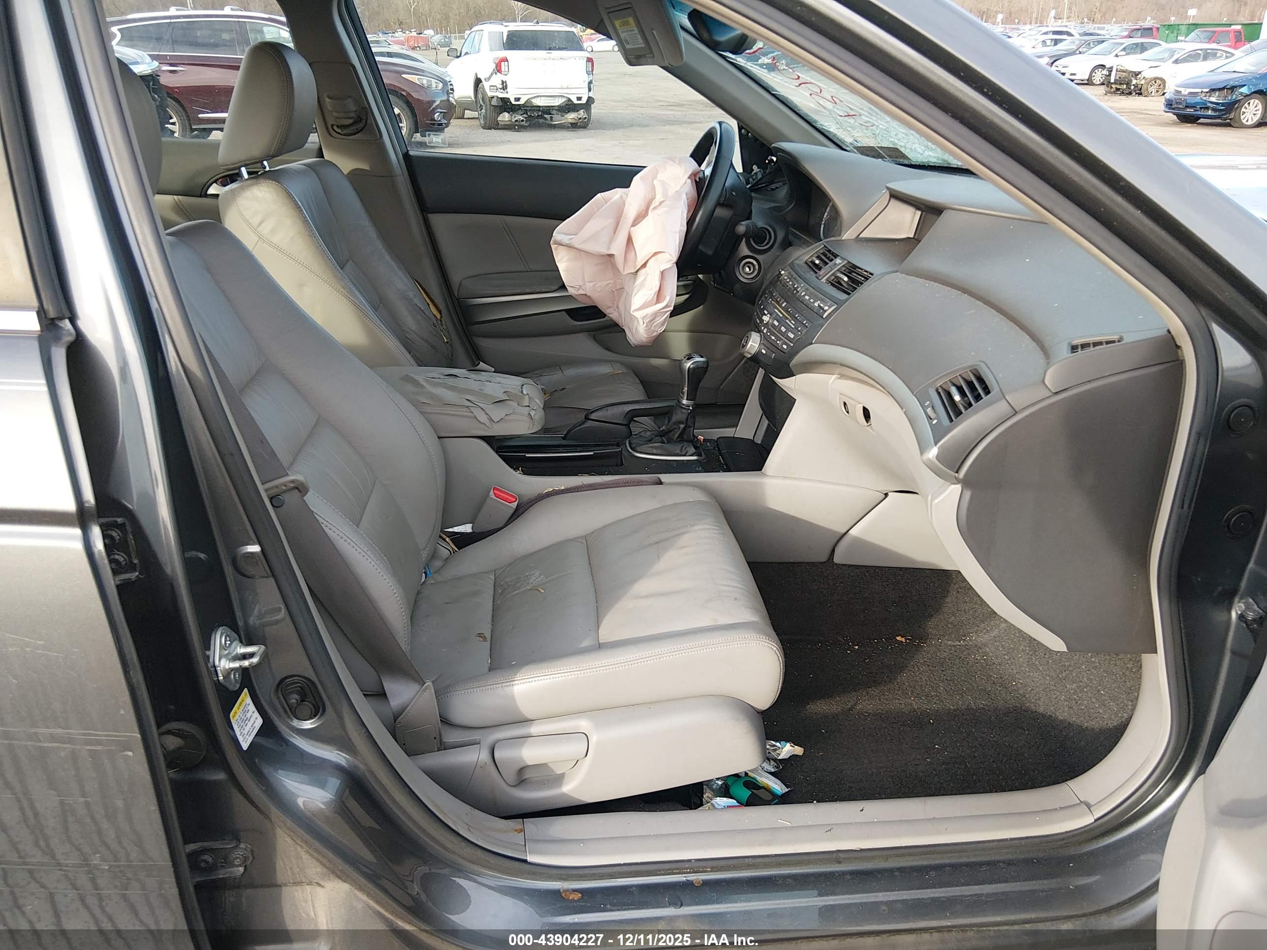 HONDA ACCORD image 5