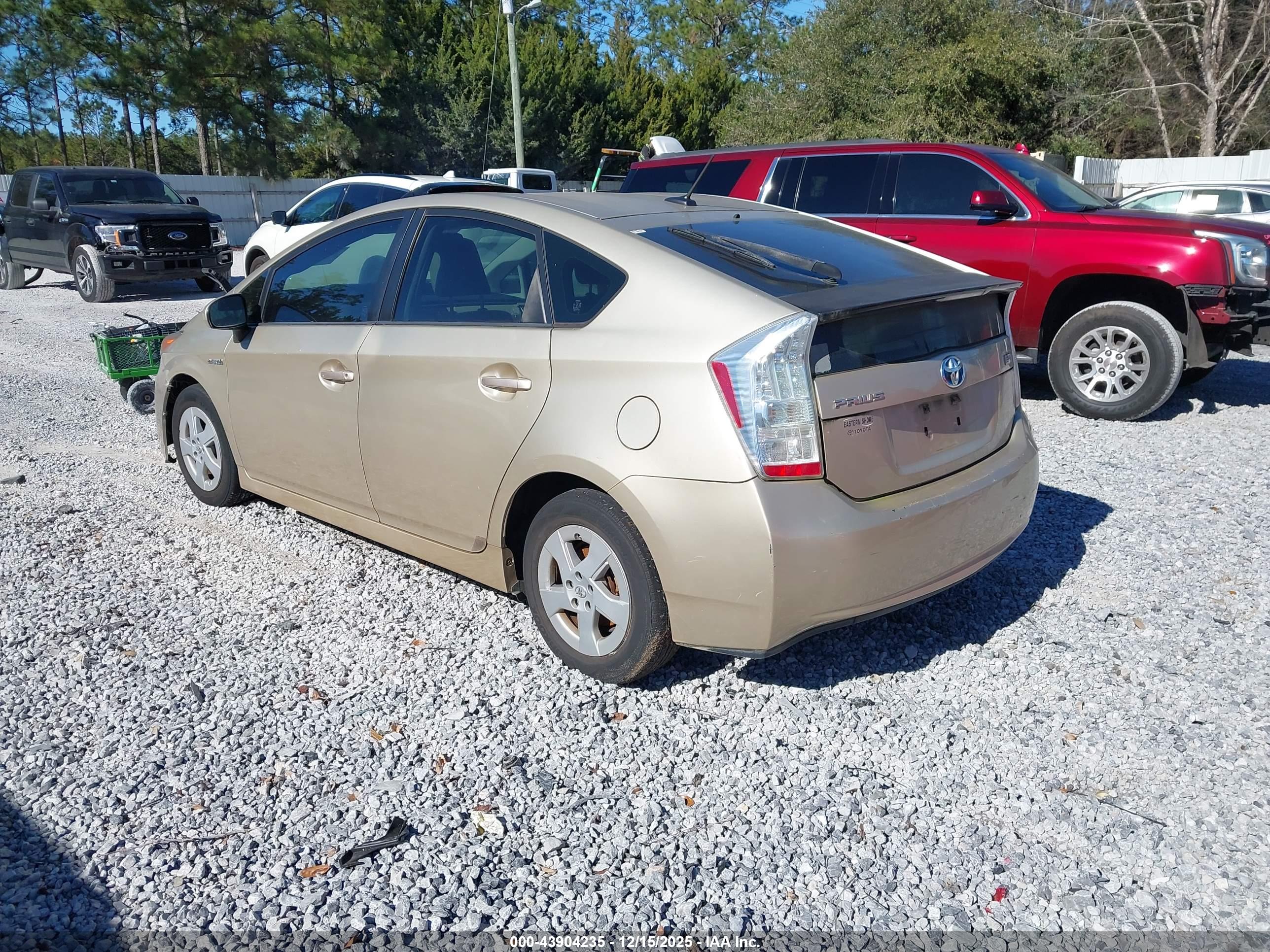 TOYOTA PRIUS image 3