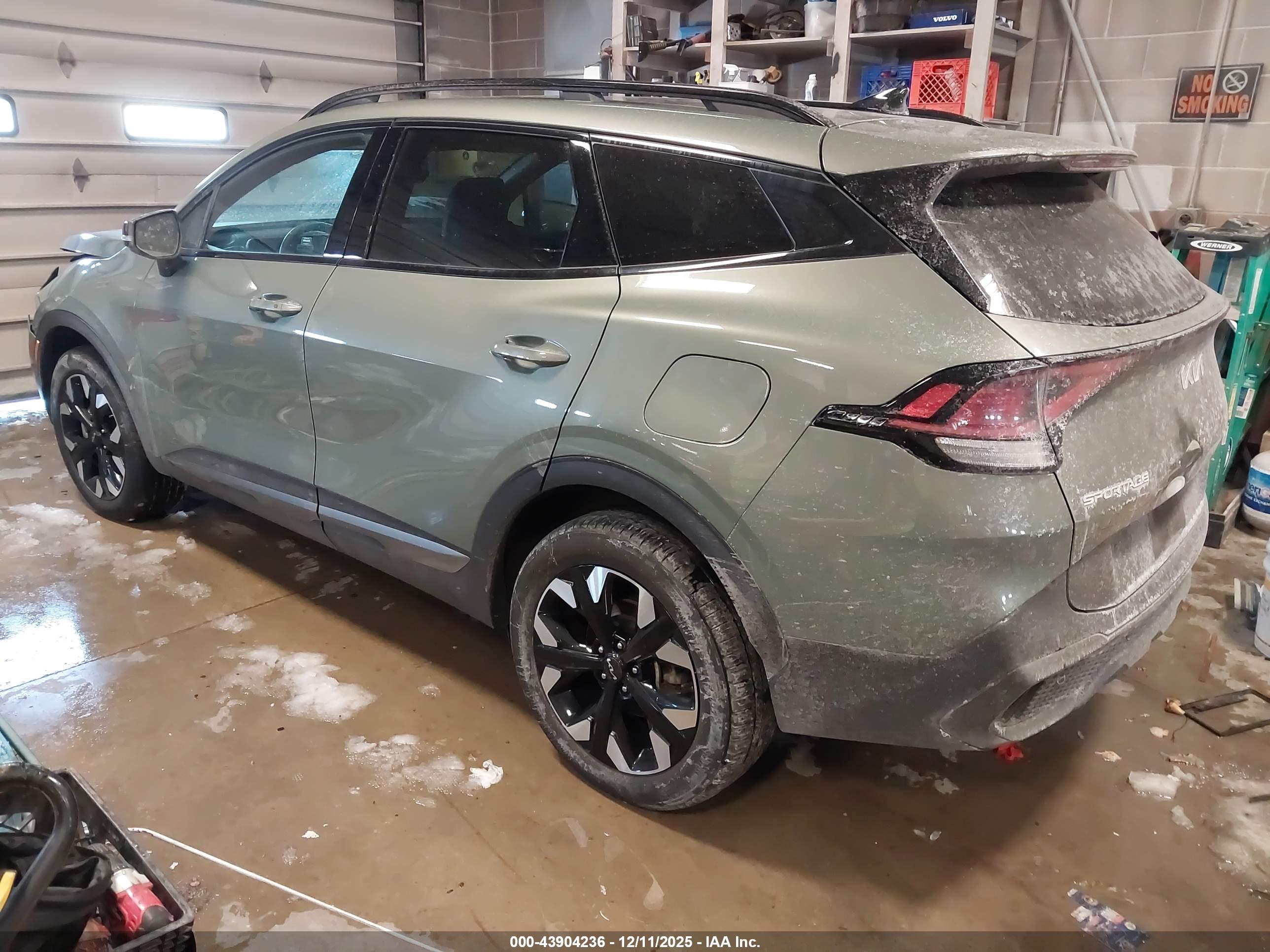 KIA SPORTAGE image 3