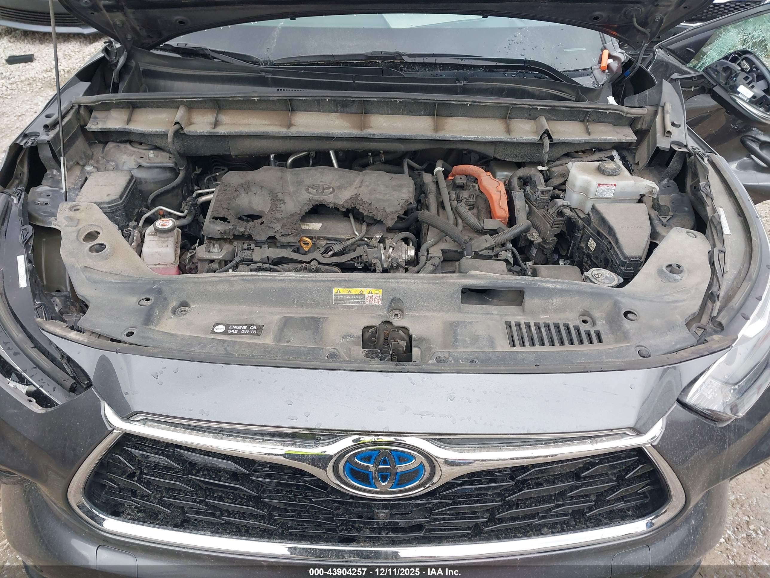 TOYOTA HIGHLANDER image 10