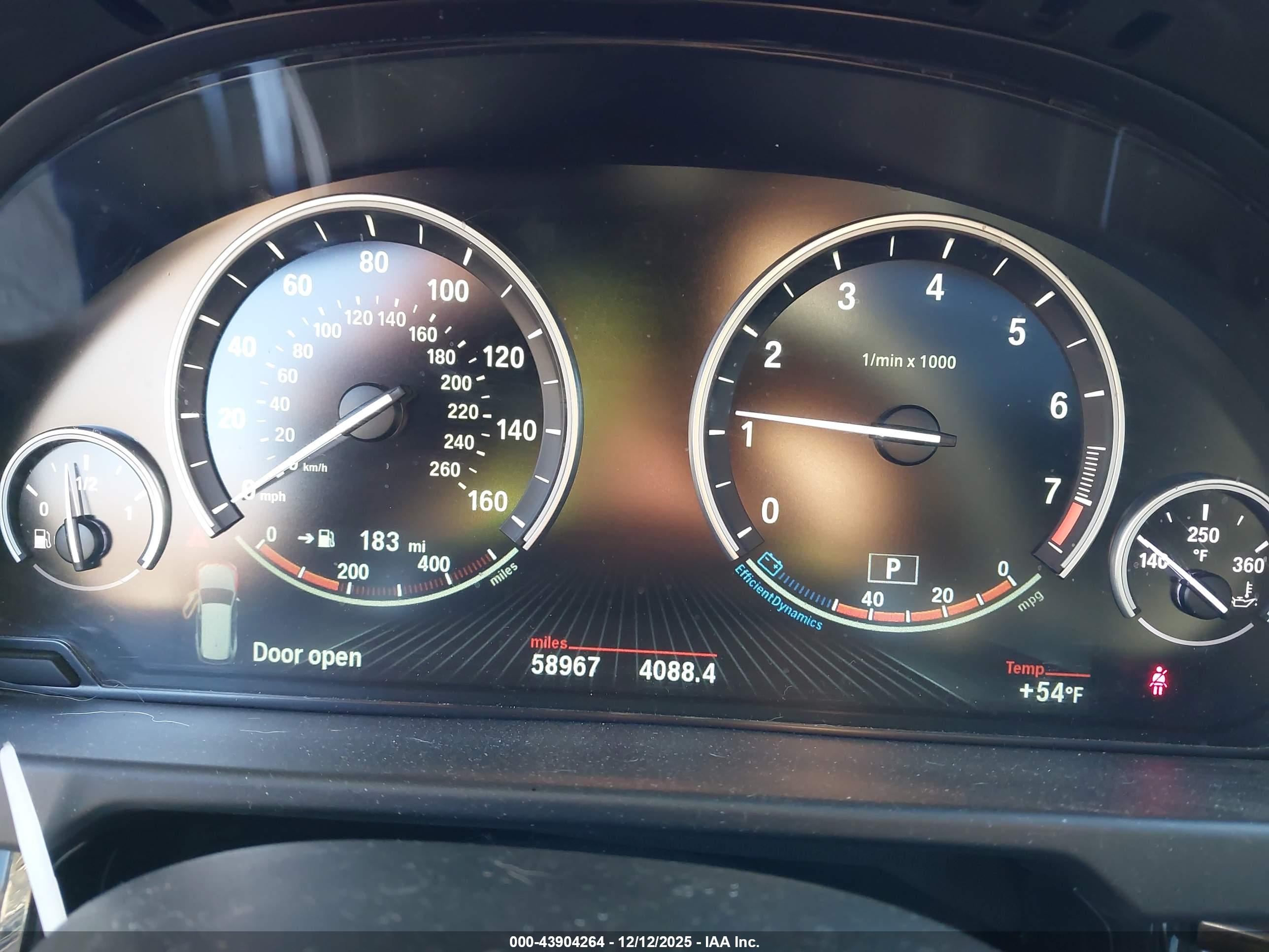 BMW X5 image 7