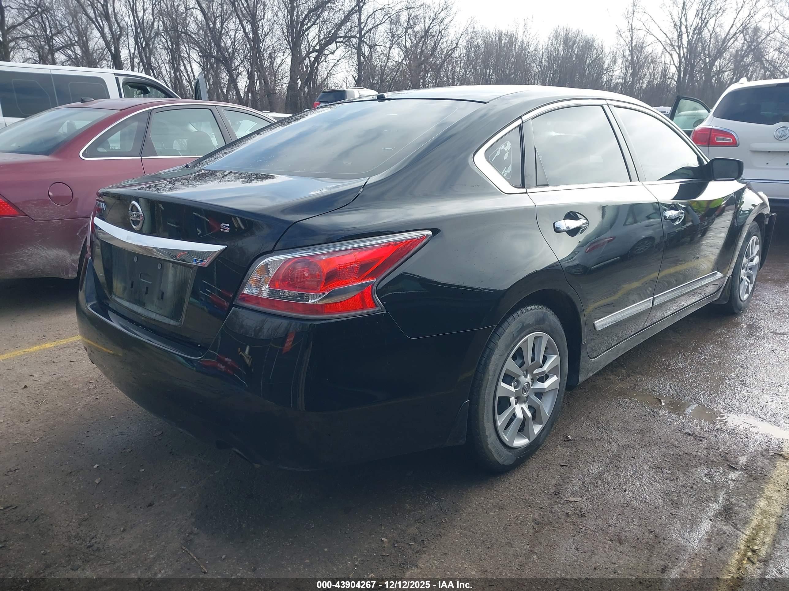 NISSAN ALTIMA image 4