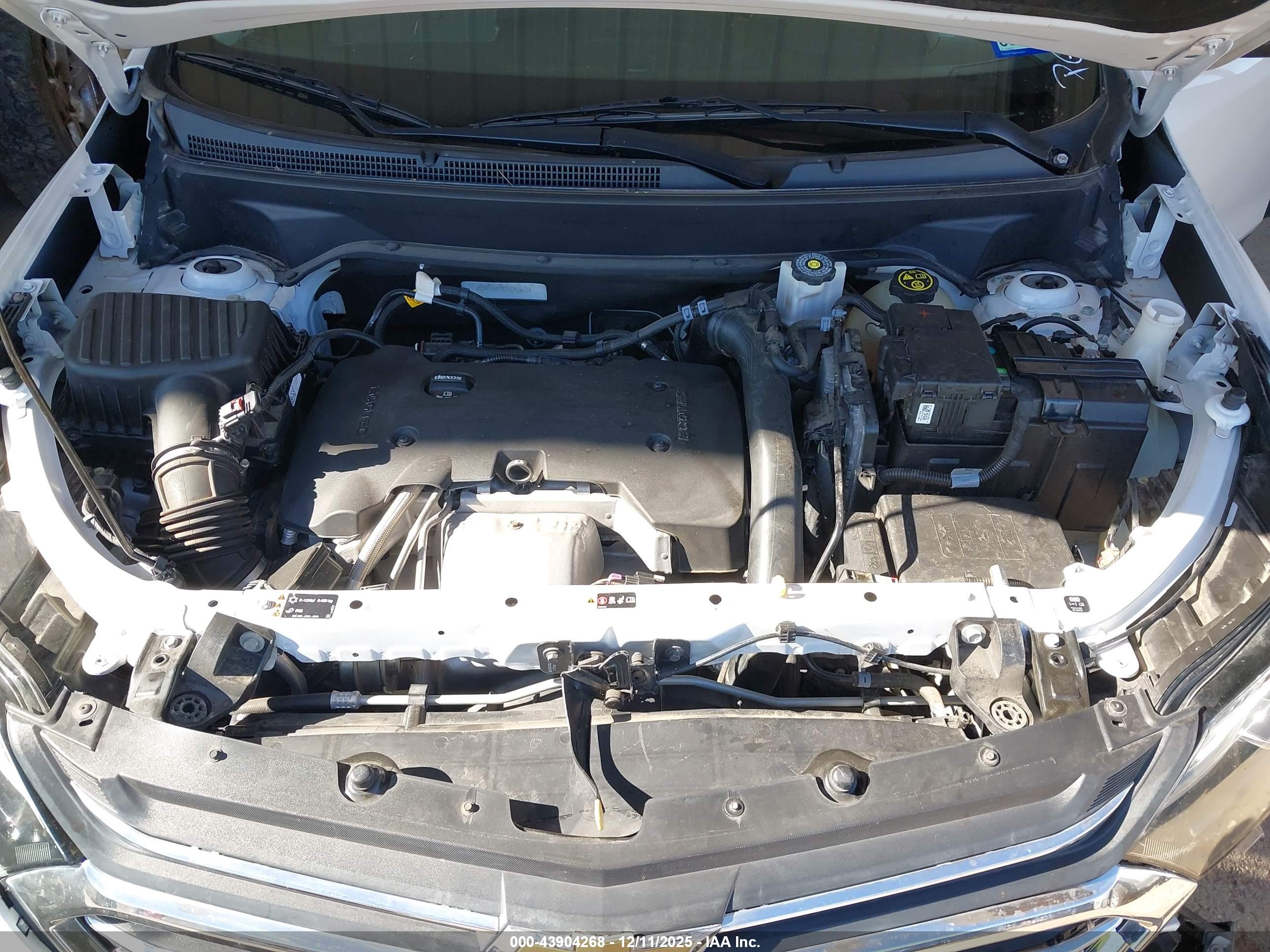 CHEVROLET EQUINOX image 10