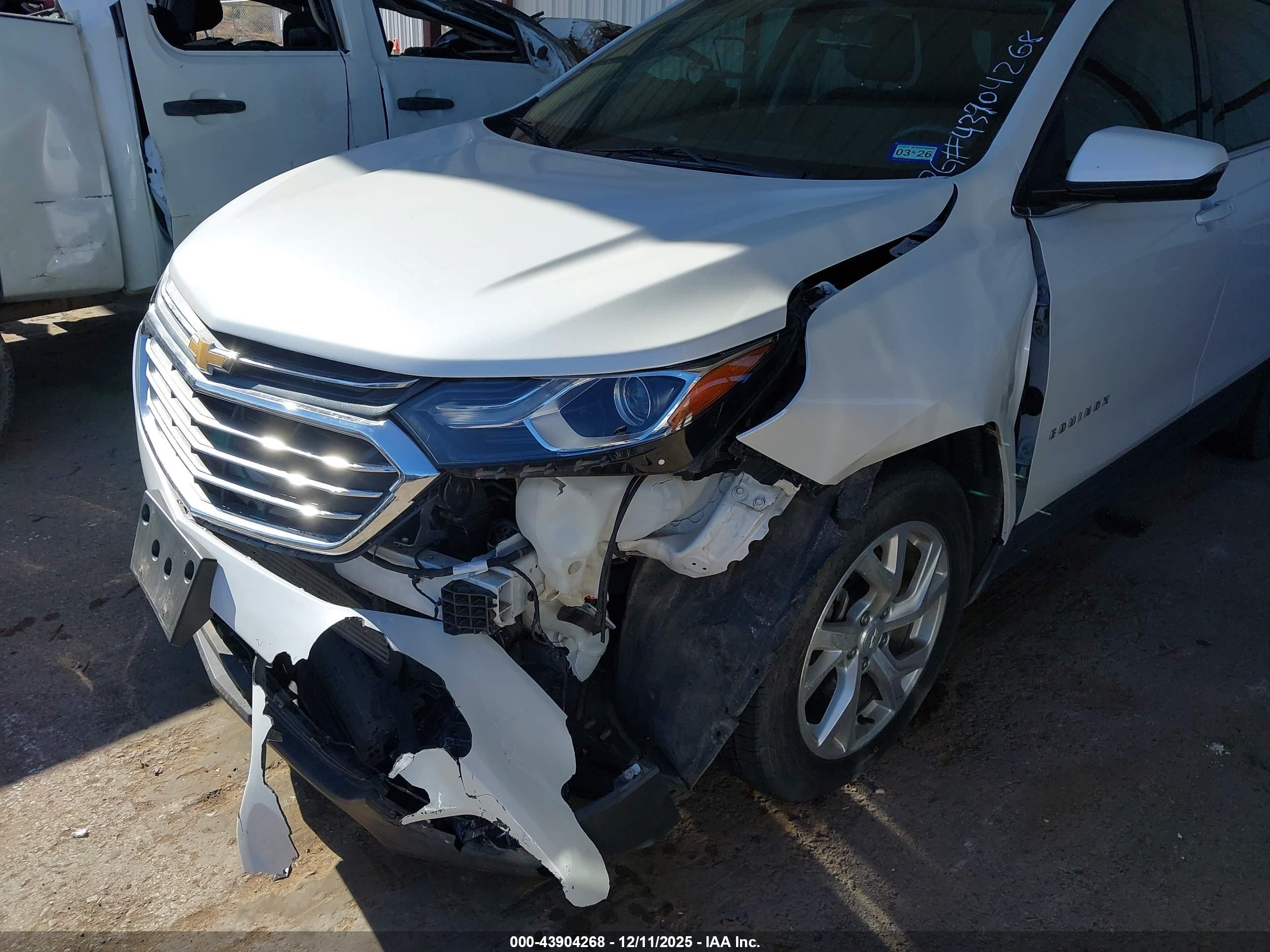 CHEVROLET EQUINOX image 6