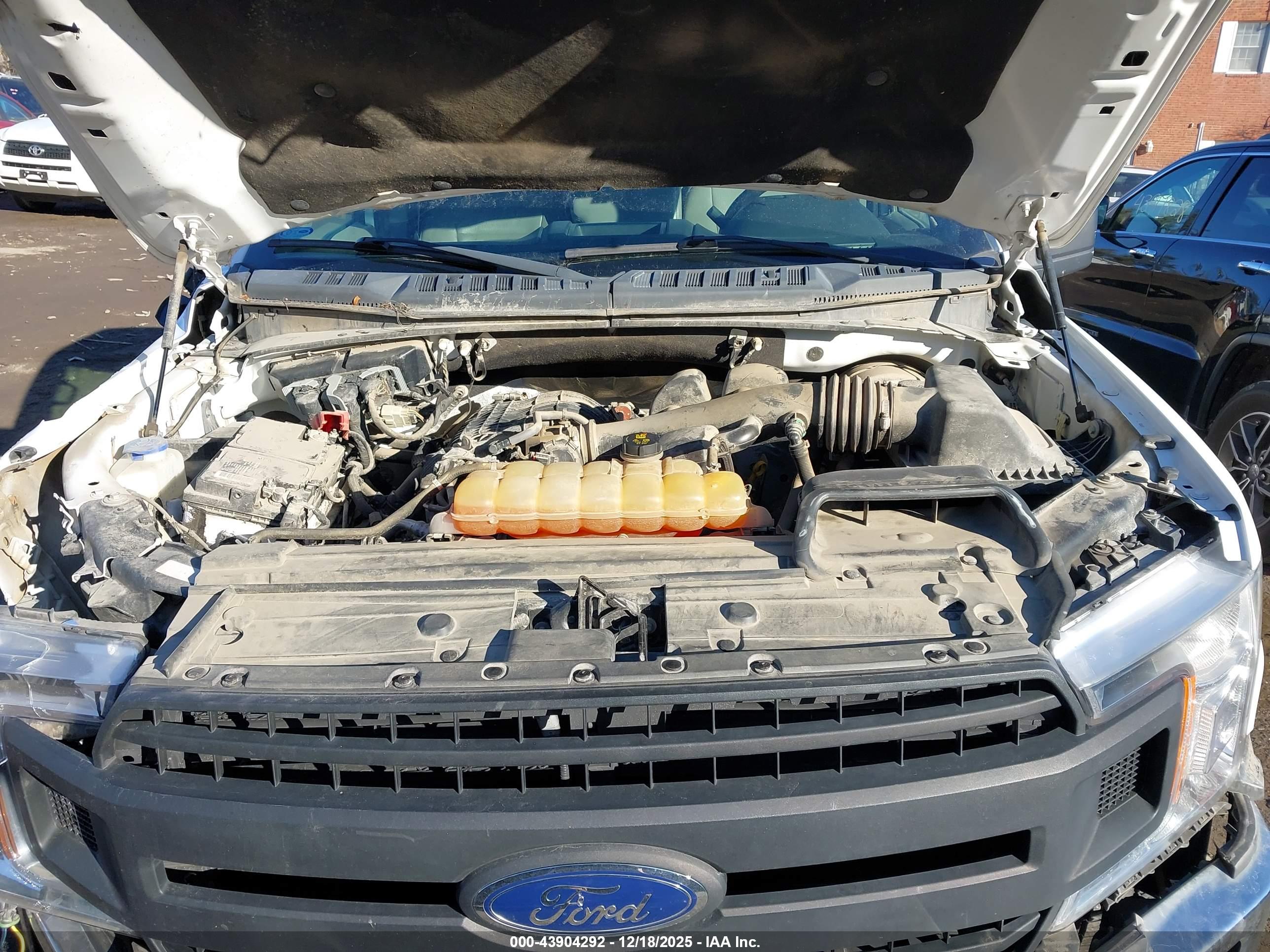 FORD F-150 image 10