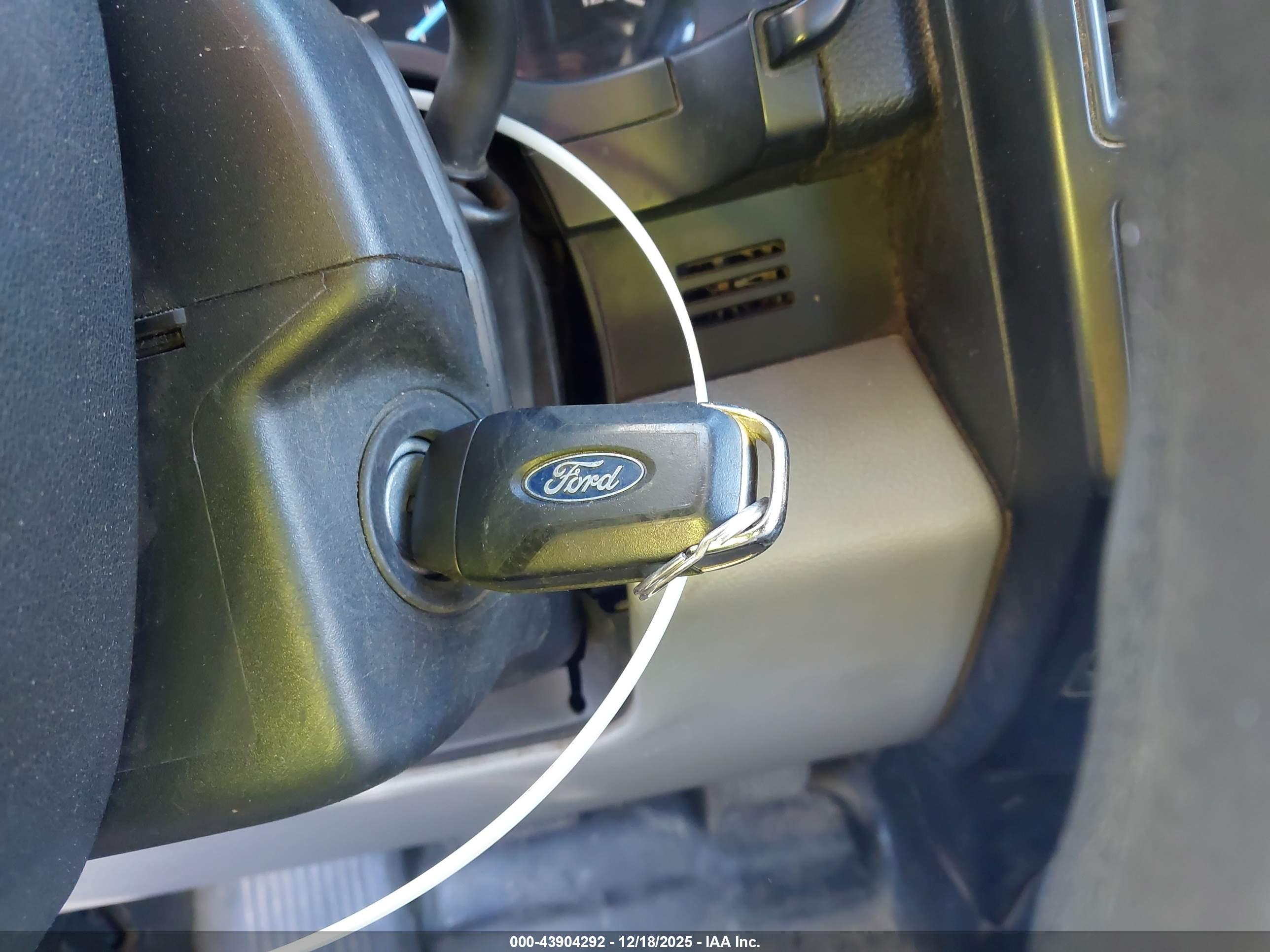 FORD F-150 image 11