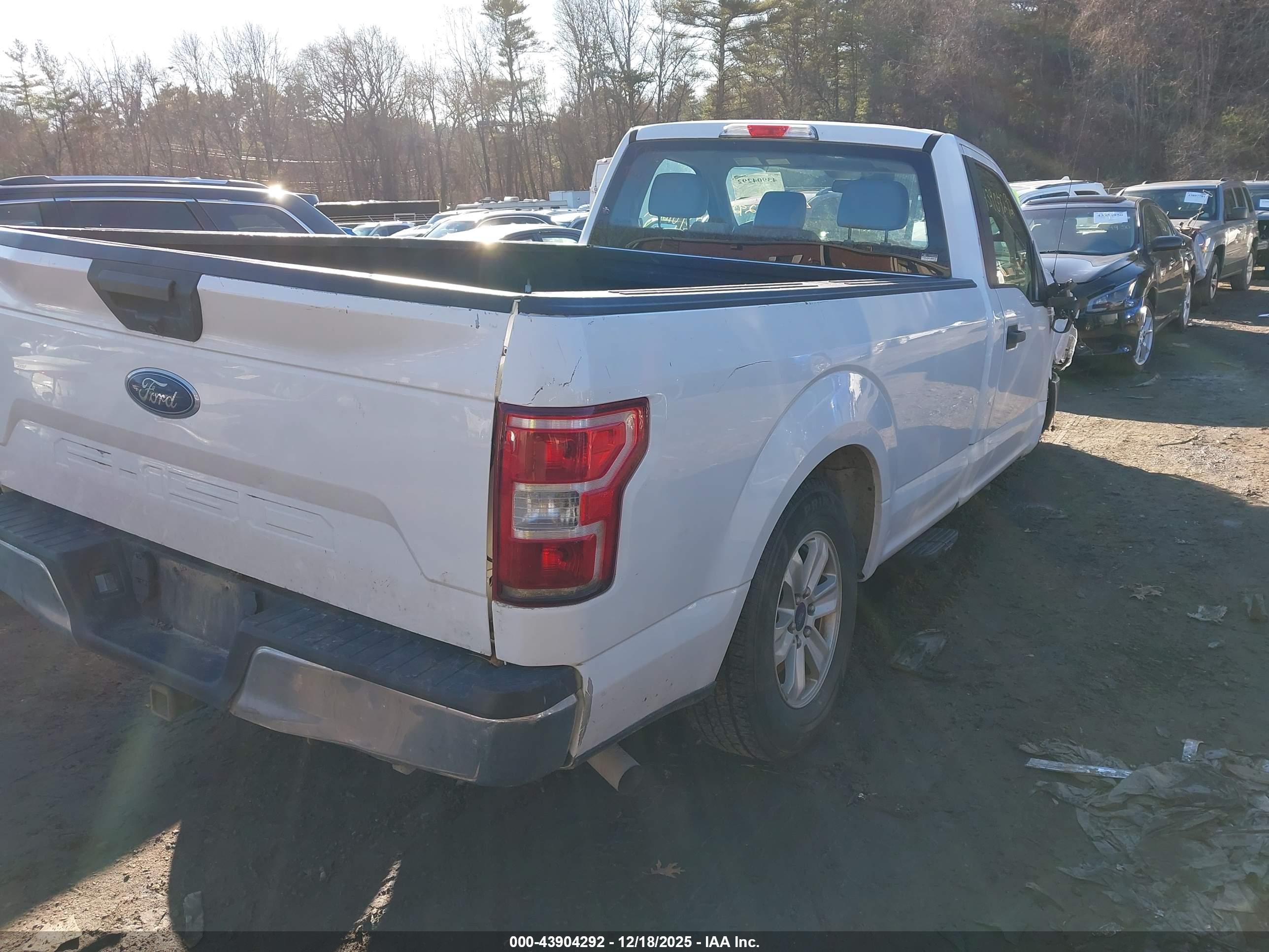 FORD F-150 image 3