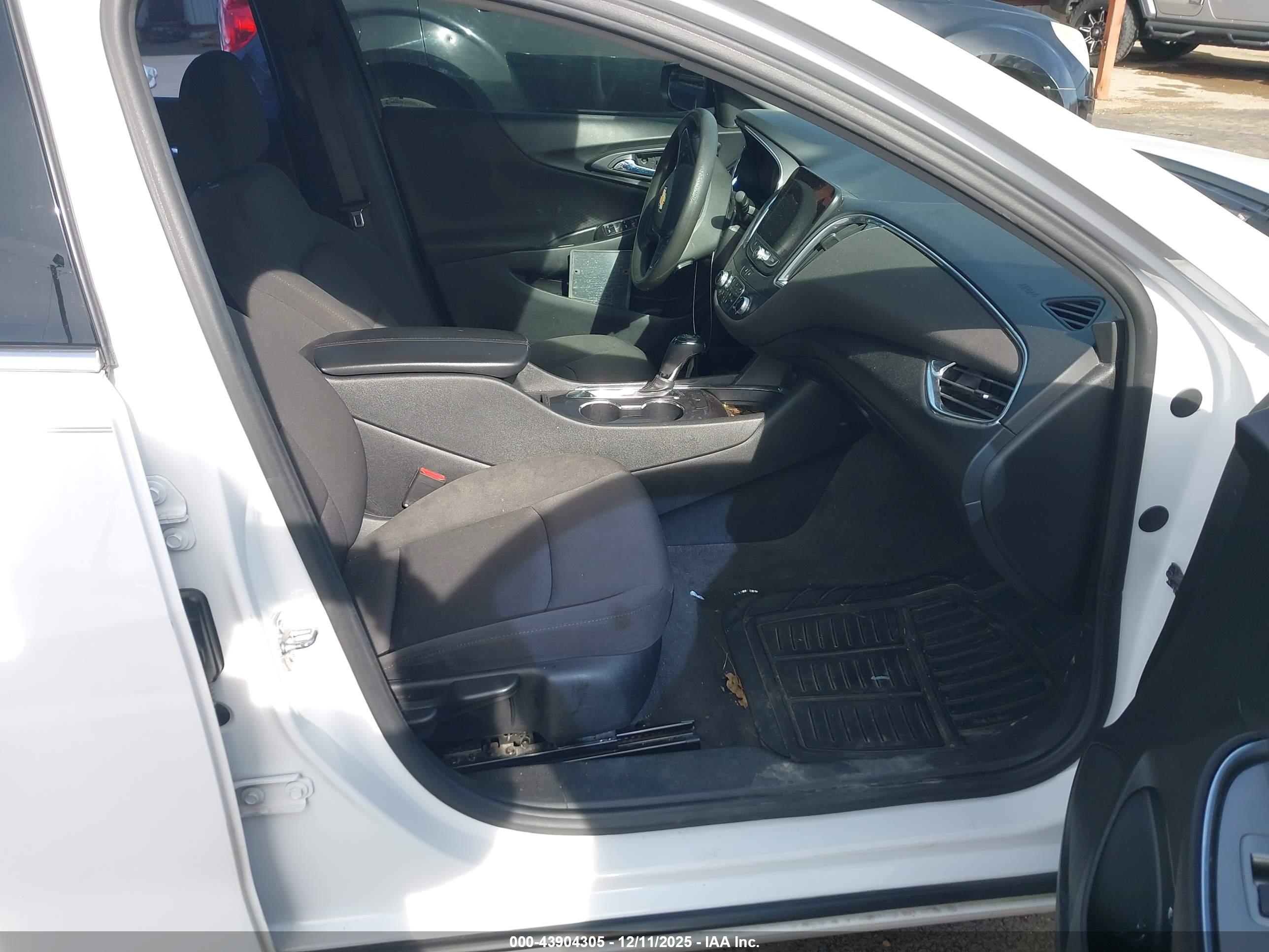 CHEVROLET MALIBU image 5
