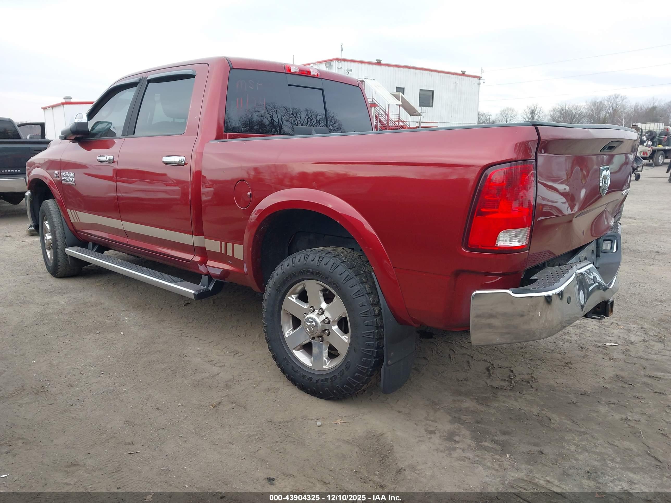 RAM 2500 image 3