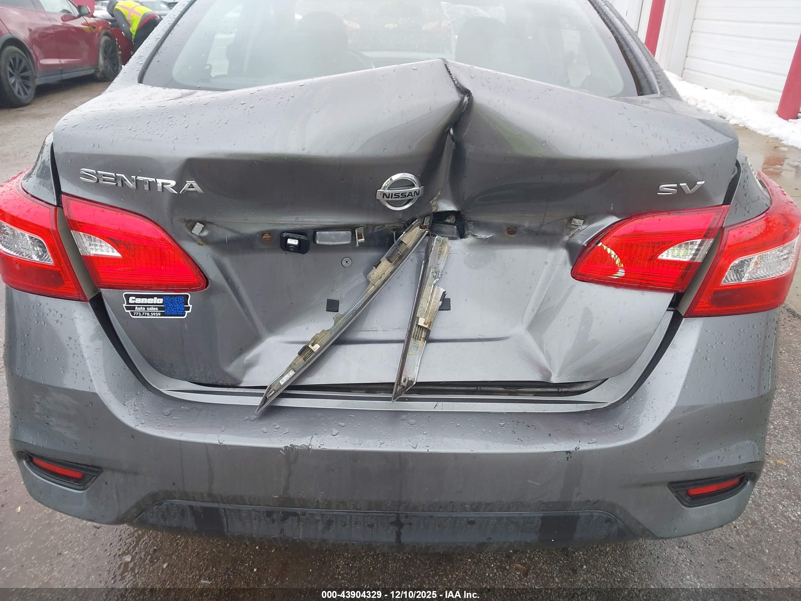 NISSAN SENTRA image 6