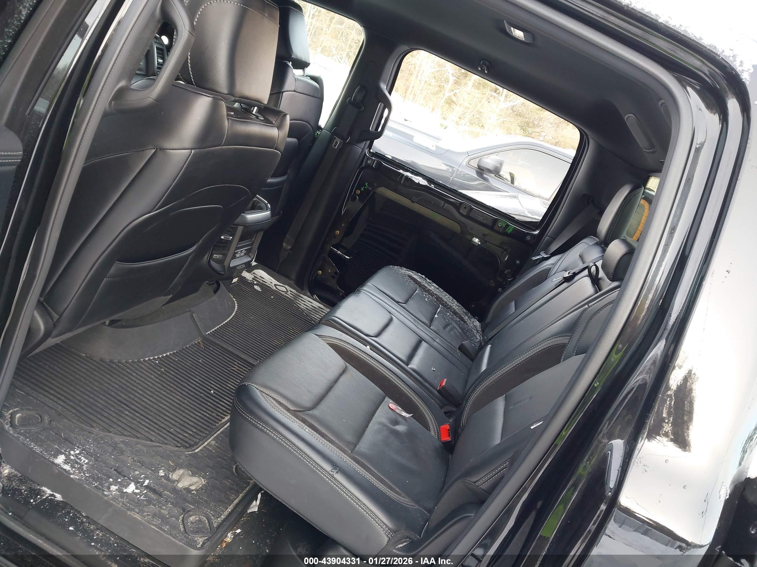 RAM 1500 image 8