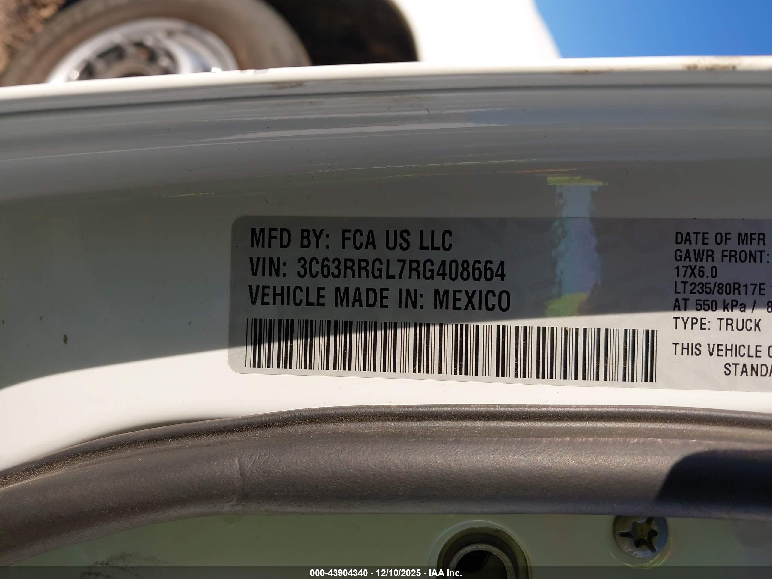 RAM 3500 image 9