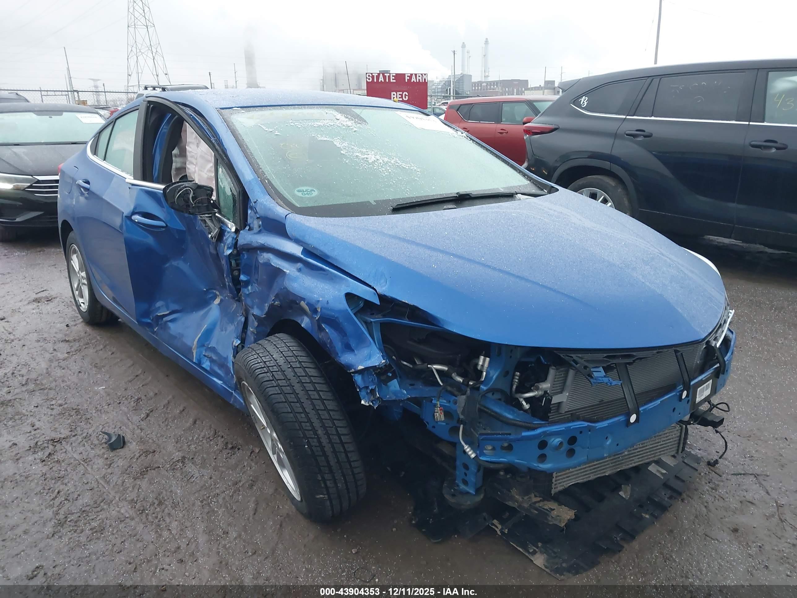 CHEVROLET CRUZE image 6