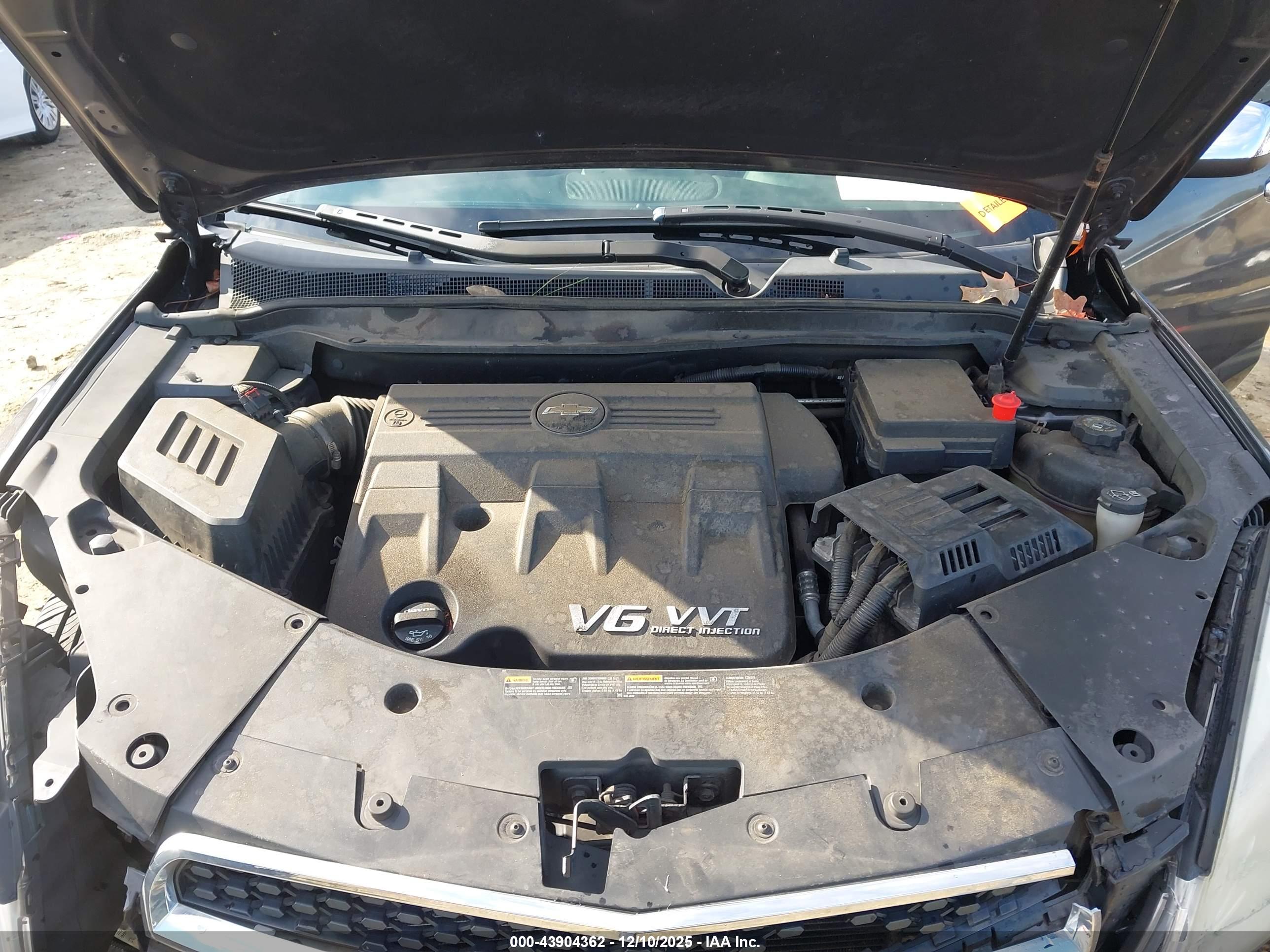 CHEVROLET EQUINOX image 10