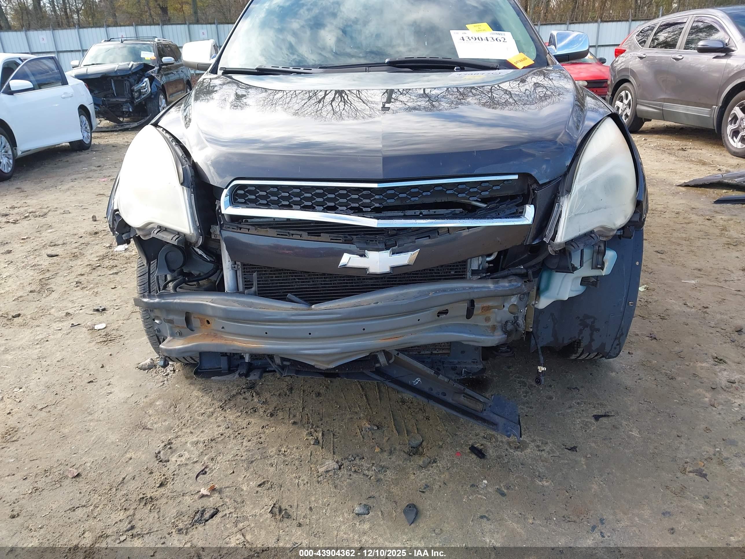 CHEVROLET EQUINOX image 6