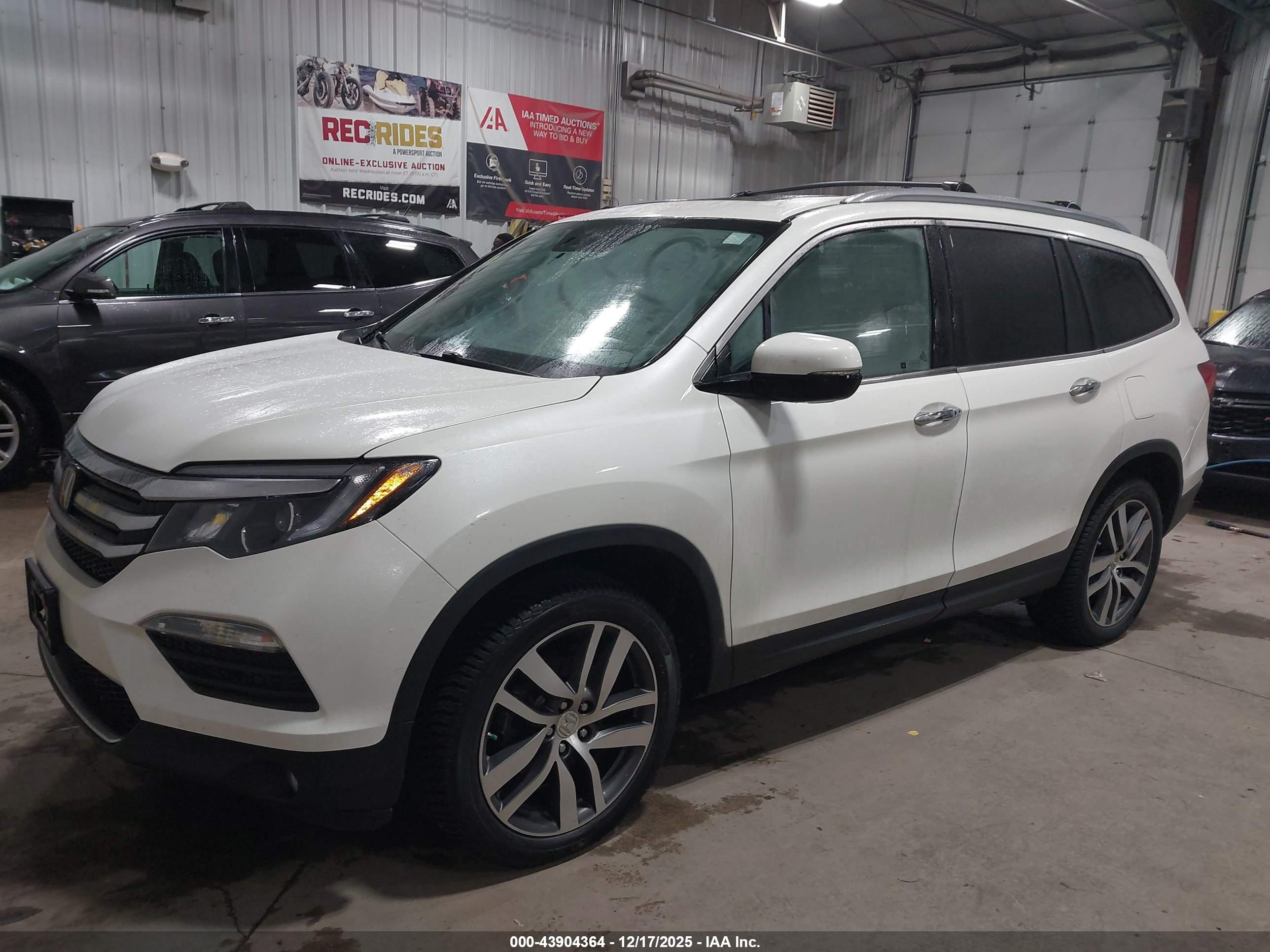 HONDA PILOT image 2