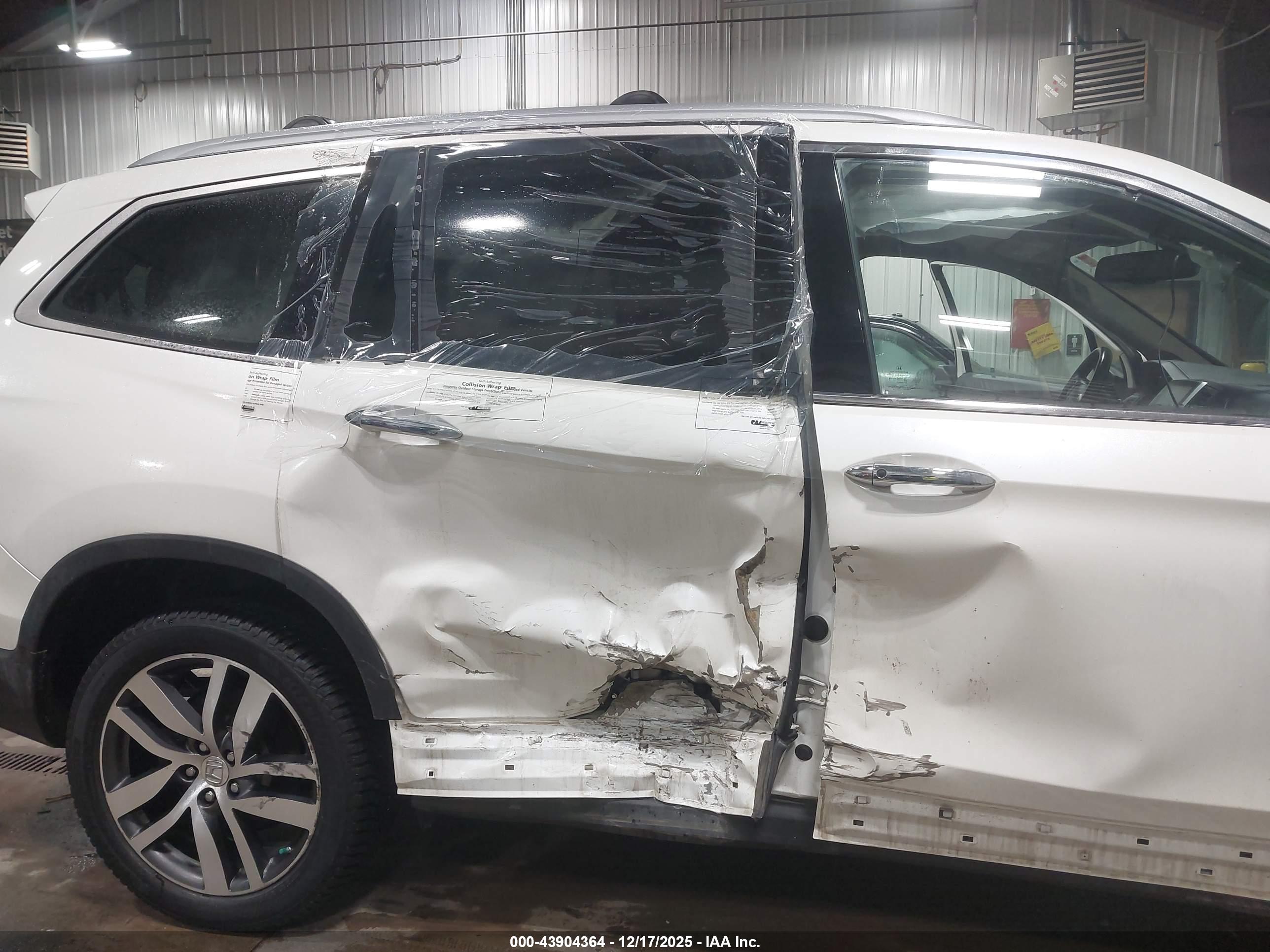 HONDA PILOT image 6