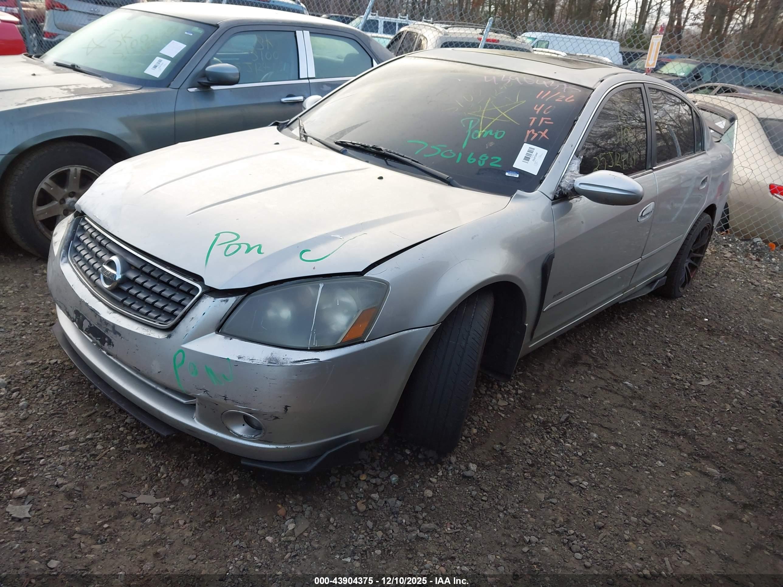 NISSAN ALTIMA image 2