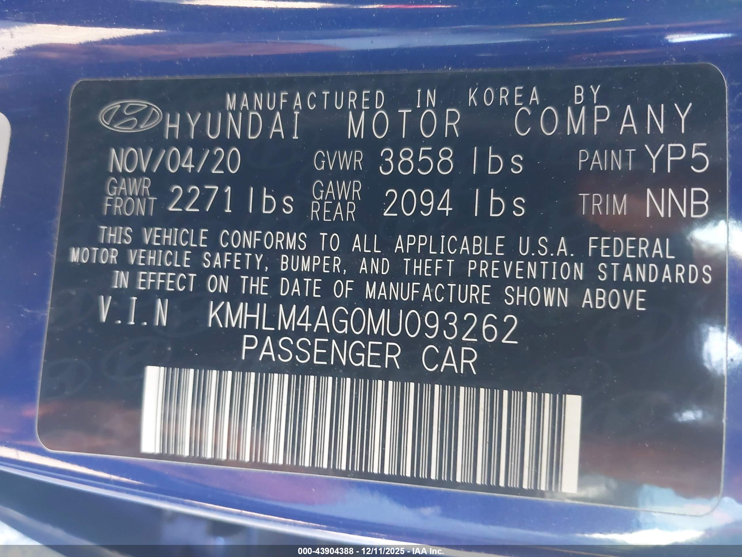 HYUNDAI ELANTRA image 9
