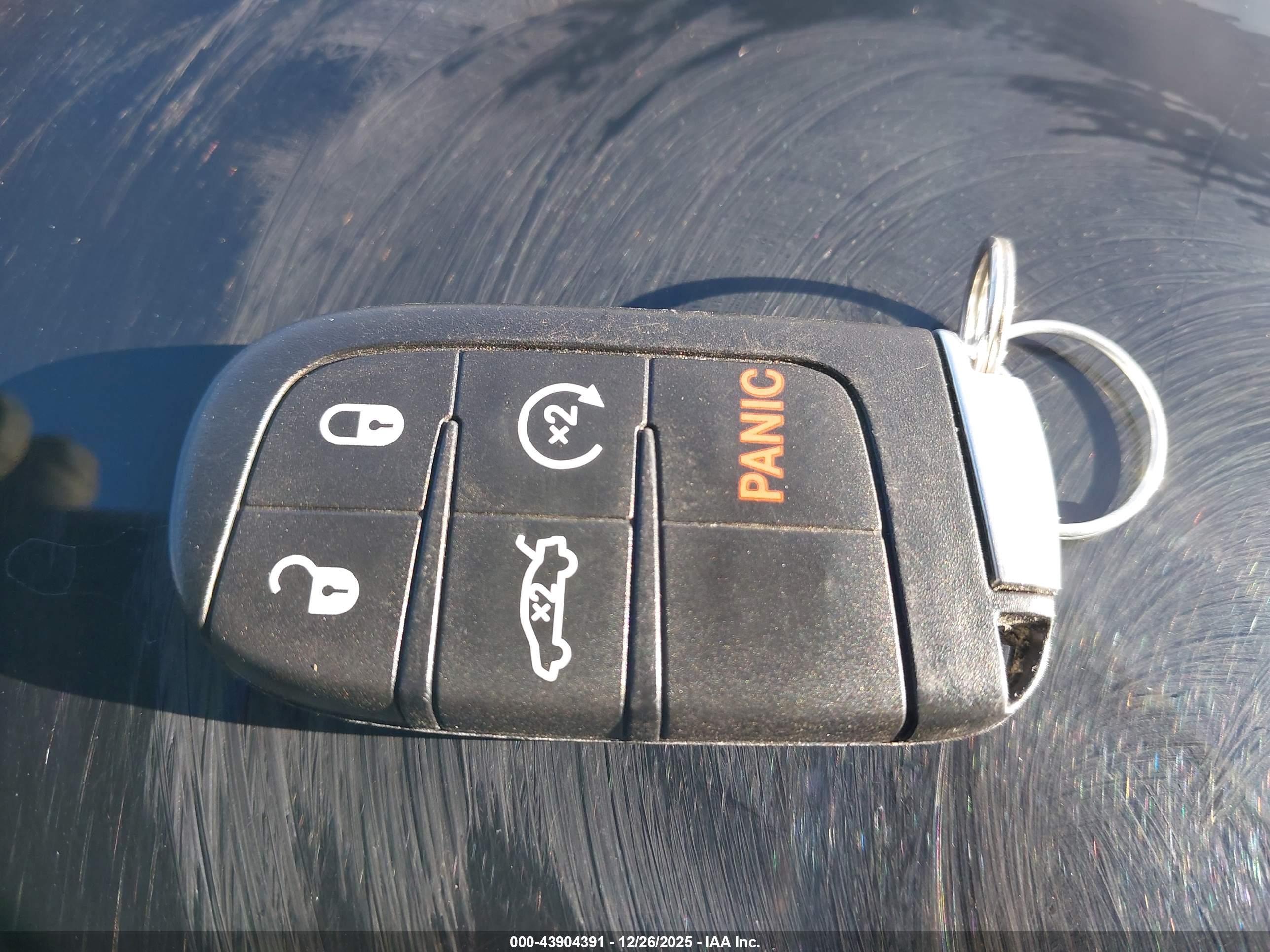 DODGE CHALLENGER image 11